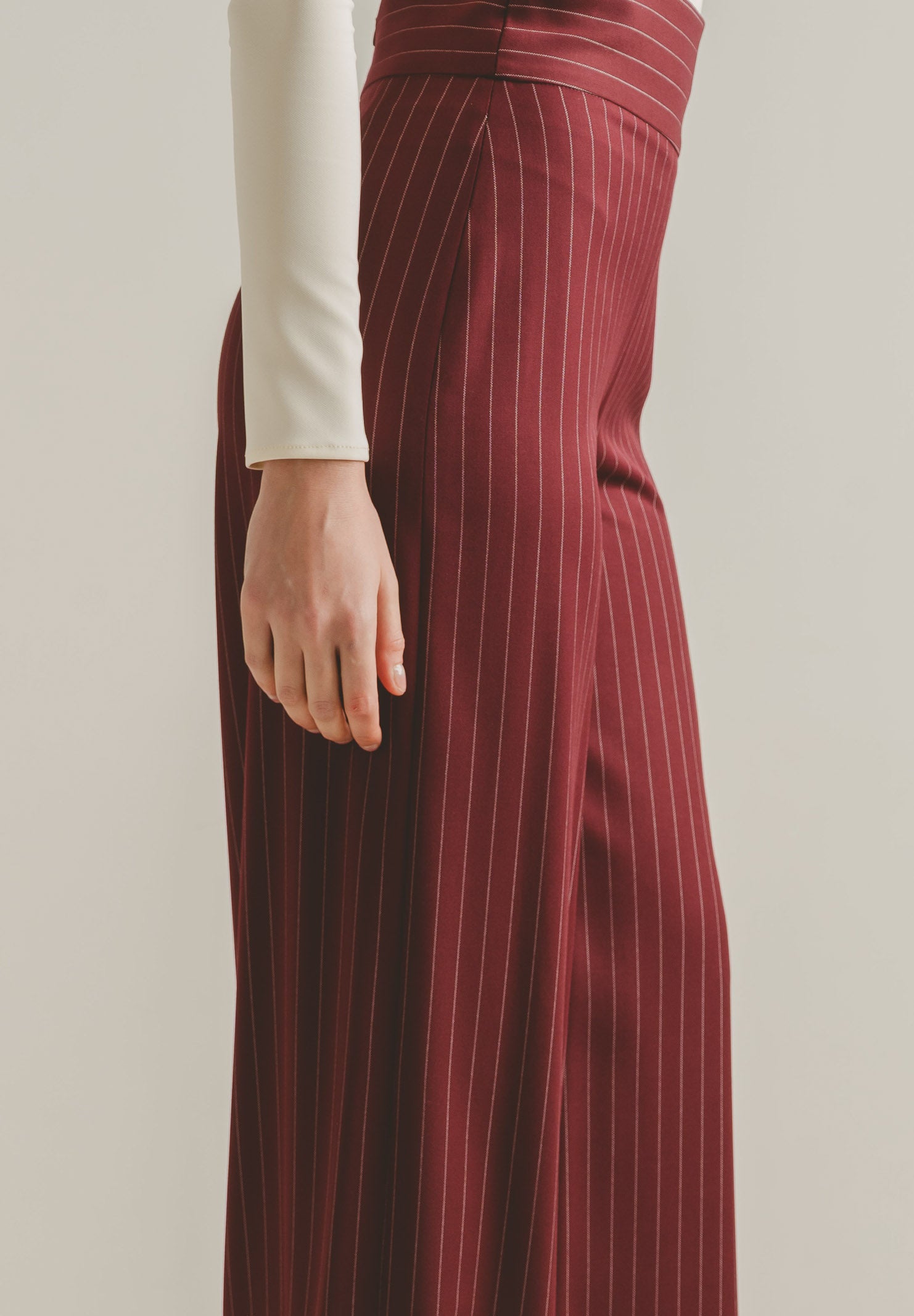 SANTAS Pantalone elegante POUVOIR bordeaux da donna con micro gessatura PV2626 BO SANTAS 