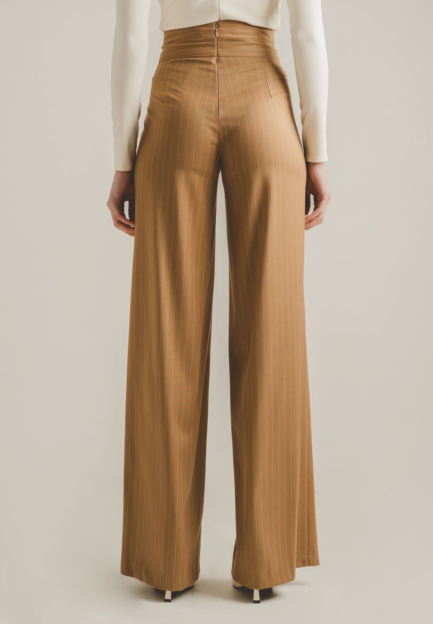 SANTAS Pantalone elegante POUVOIR color miele da donna con micro gessatura PV2626 MI SANTAS 