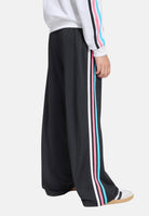ADIDAS ORIGINALS Pantaloni FIREBIRD LOOSE nero per bambino e bambina HZ6657 . ADIDAS ORIGINALS 