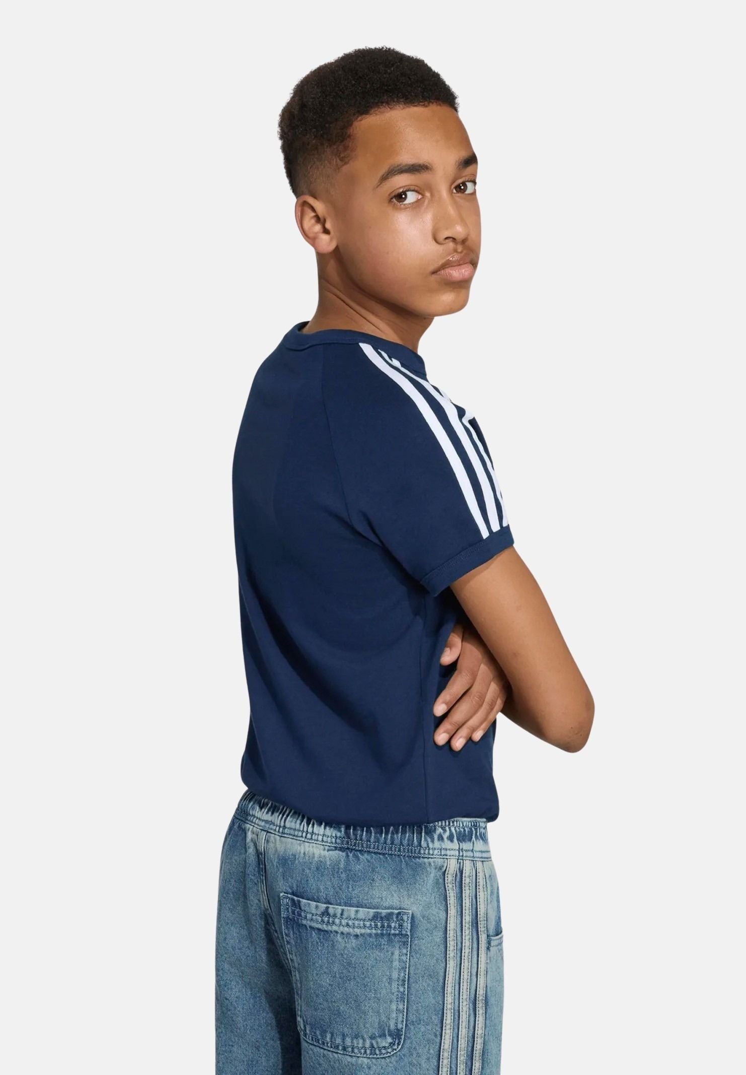 ADIDAS ORIGINALS T-shirt 3-STRIPES TEE Night Indigo blu per bambino e bambina HZ6670 . ADIDAS ORIGINALS 