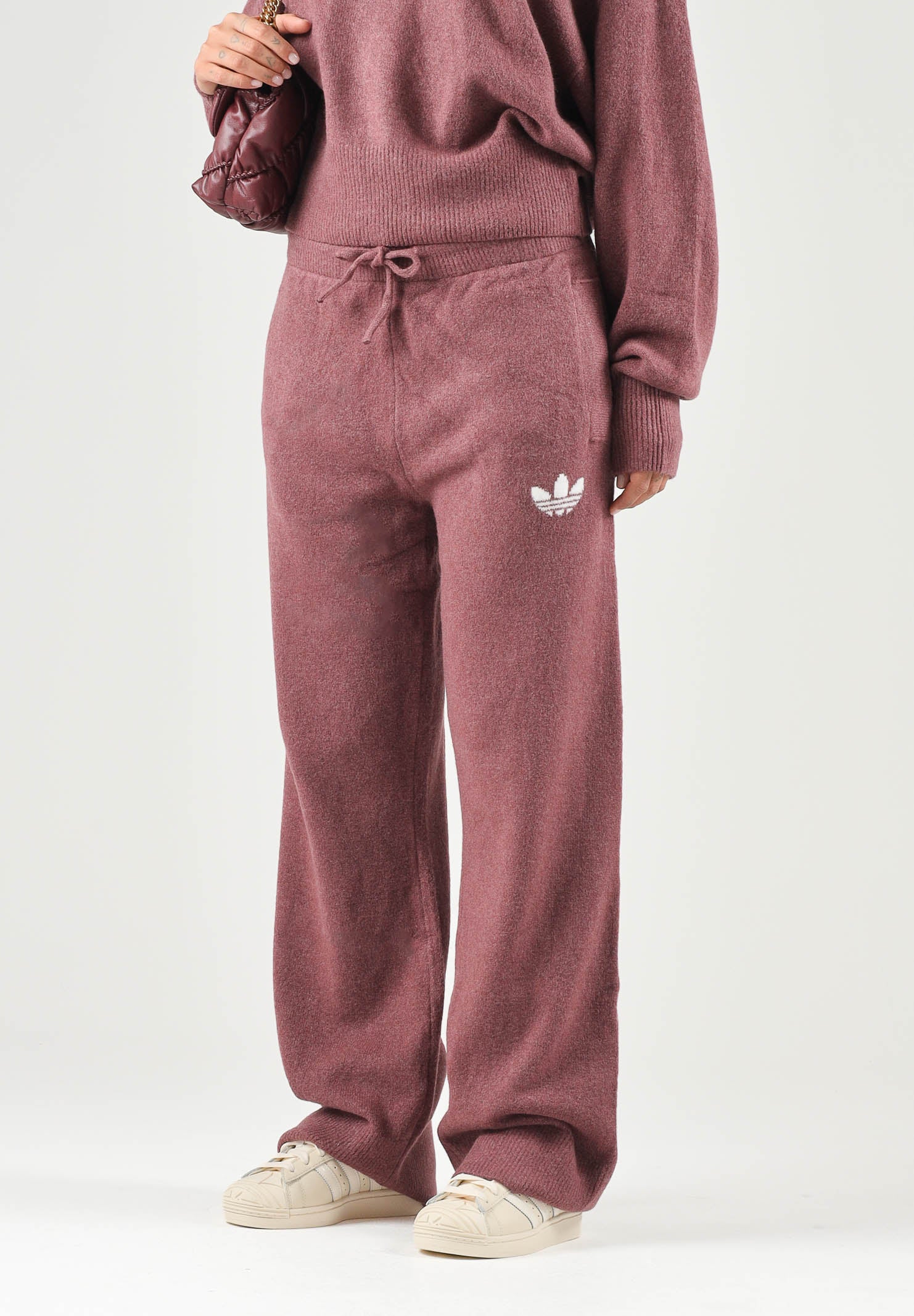 ADIDAS ORIGINALS Pantaloni quicri-rosa da donna con coulisse in vita e gamba dritta. IA4436 . ADIDAS ORIGINALS 