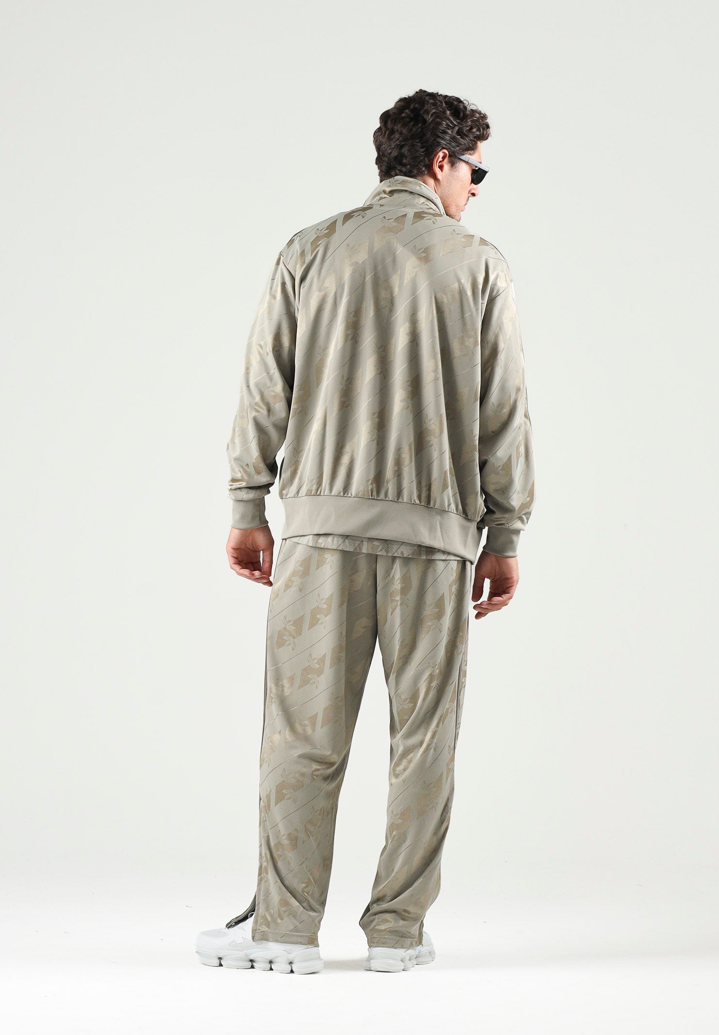ADIDAS ORIGINALS Pantaloni TRACK PANTS MONOGRAM beige da uomo IA4541 . ADIDAS ORIGINALS 