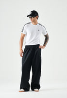ADIDAS ORIGINALS T-shirt a manica corta 3-Stripes bianca per uomo e  donna IR8051 . ADIDAS ORIGINALS 