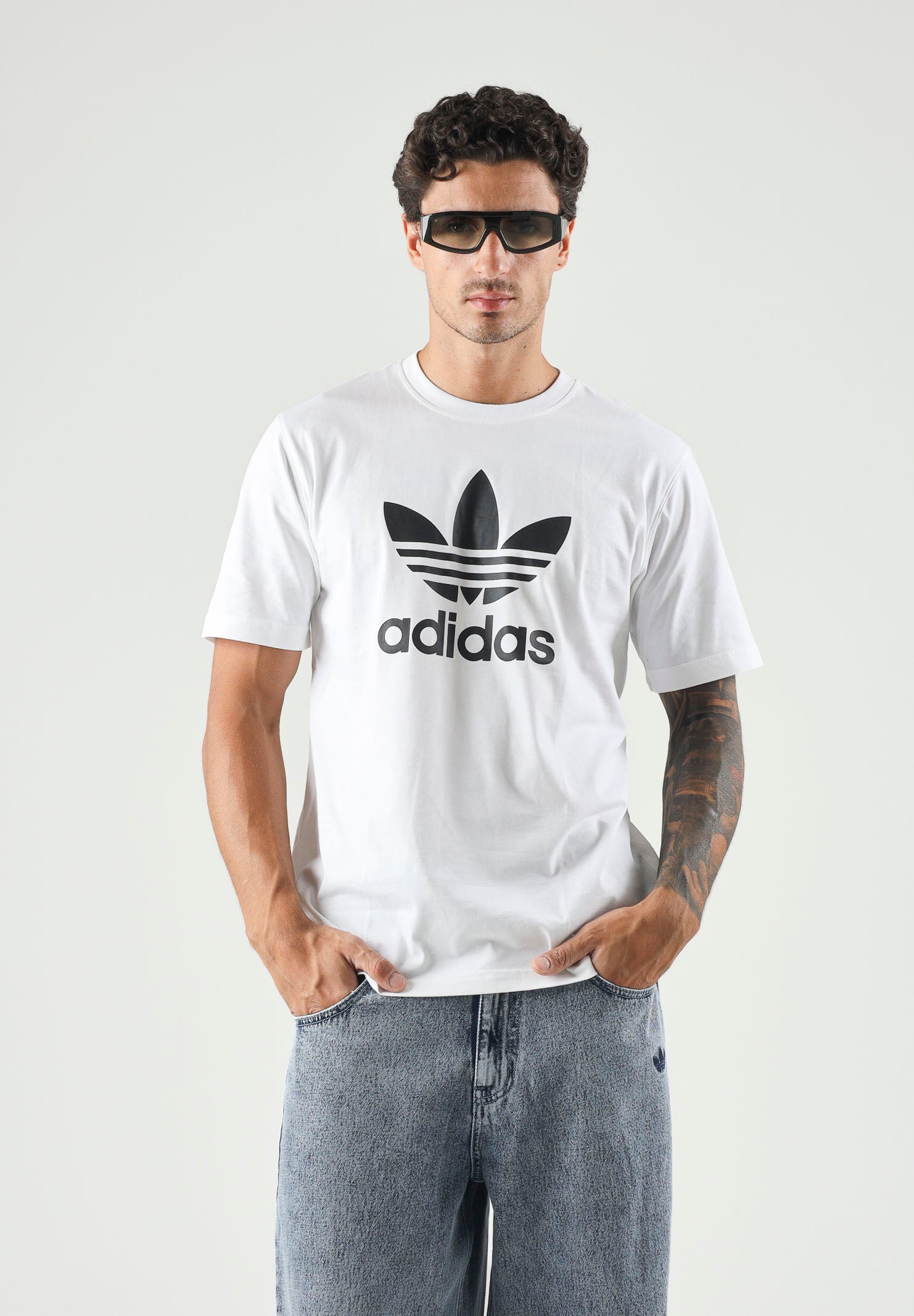 ADIDAS ORIGINALS T-shirt a manica corta Adicolor Trefoil bianca da uomo IV5353 . ADIDAS ORIGINALS 