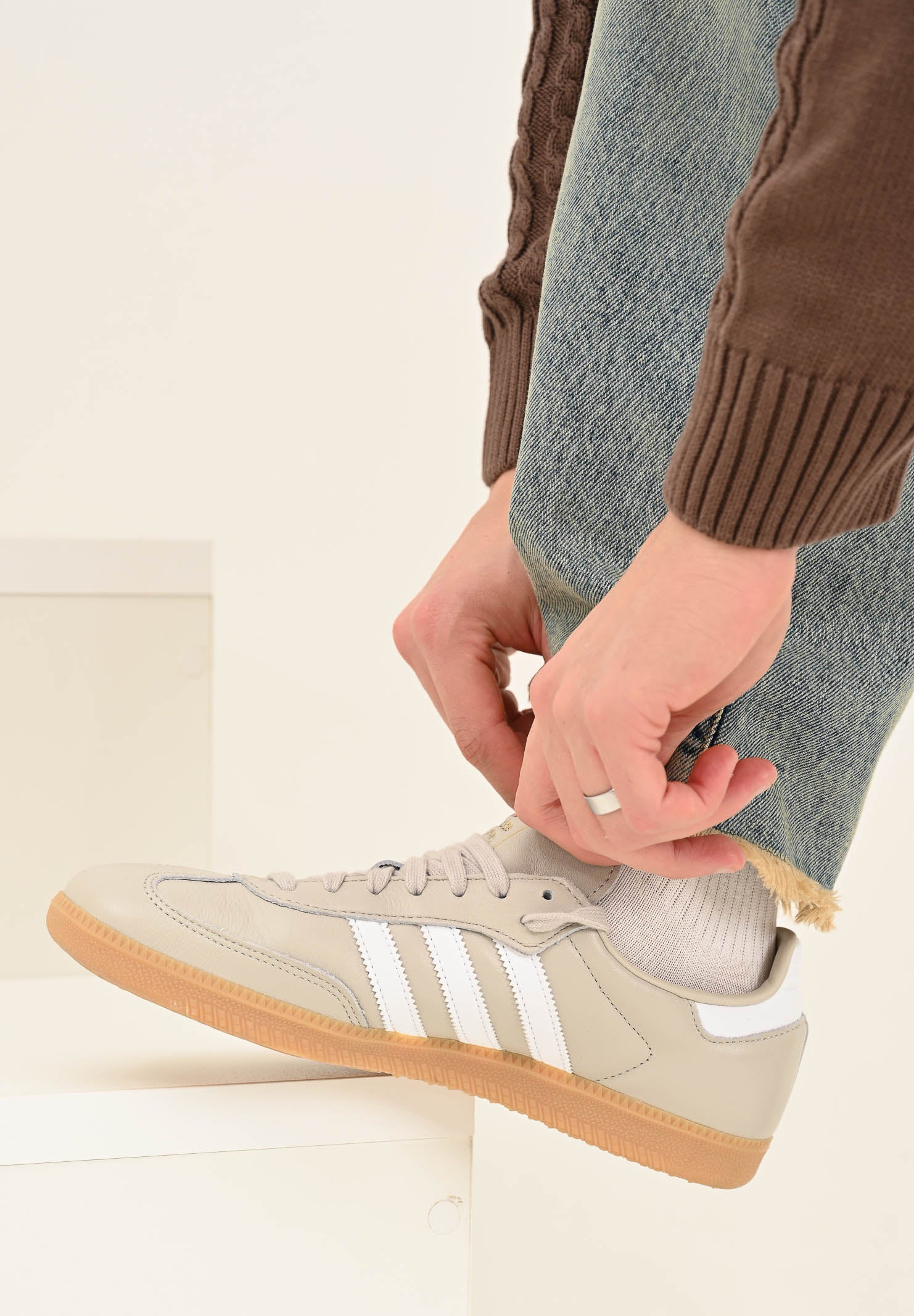 ADIDAS ORIGINALS Sneakers Samba OG beige da uomo JR0883 . ADIDAS ORIGINALS 