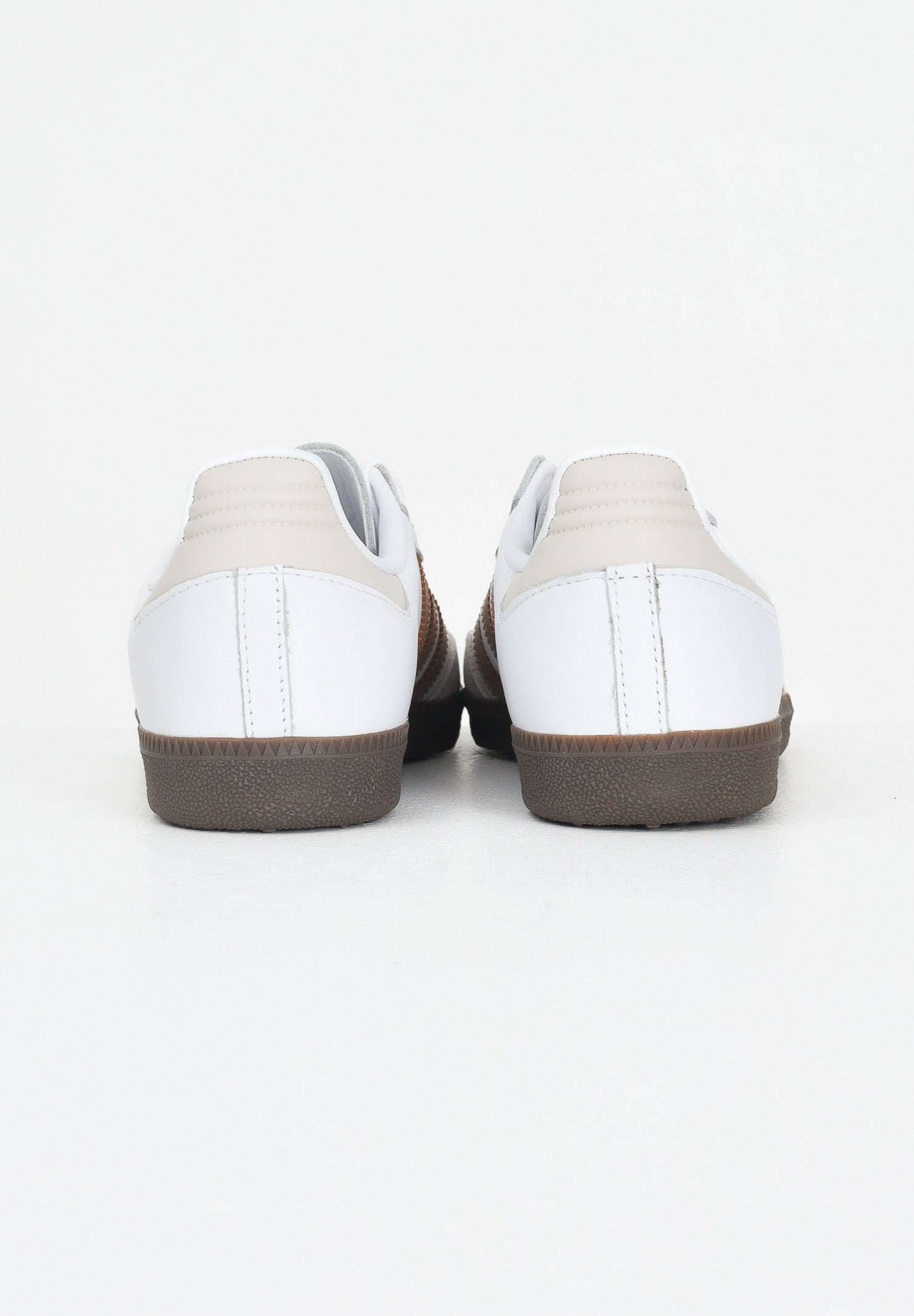 ADIDAS ORIGINALS Sneakers Samba bianche e beige da uomo JR0912 . ADIDAS ORIGINALS 