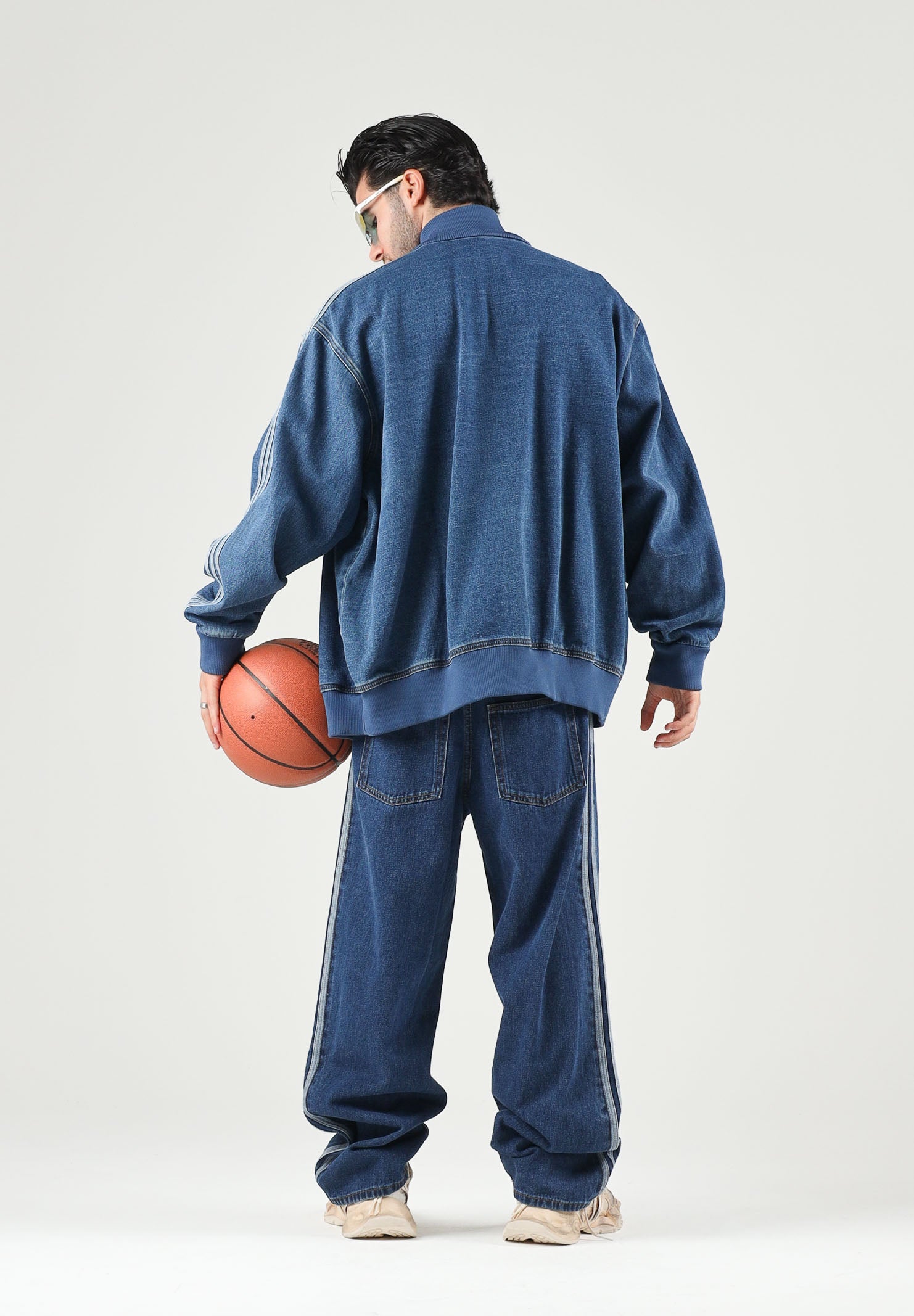 ADIDAS ORIGINALS Giubbotto Adicolor Denim Firebird in denim medio da uomo KD1517 . ADIDAS ORIGINALS 