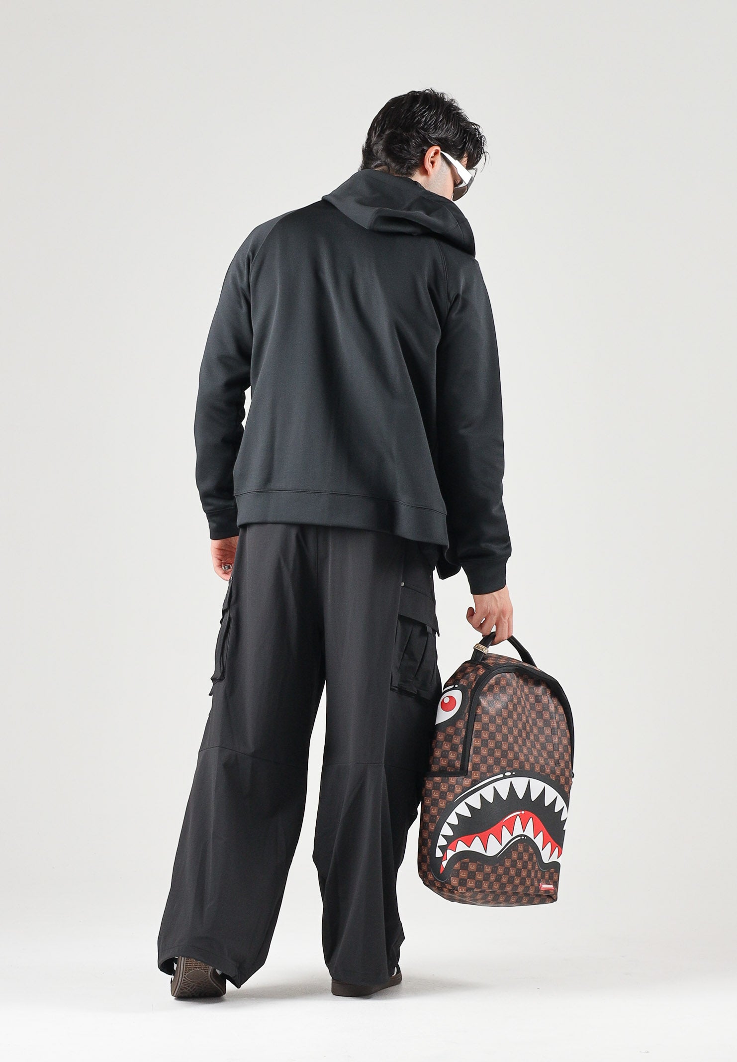 ADIDAS ORIGINALS Pantaloni UTILITY  ESSENTIALS neri da uomo KD2780 . ADIDAS ORIGINALS 