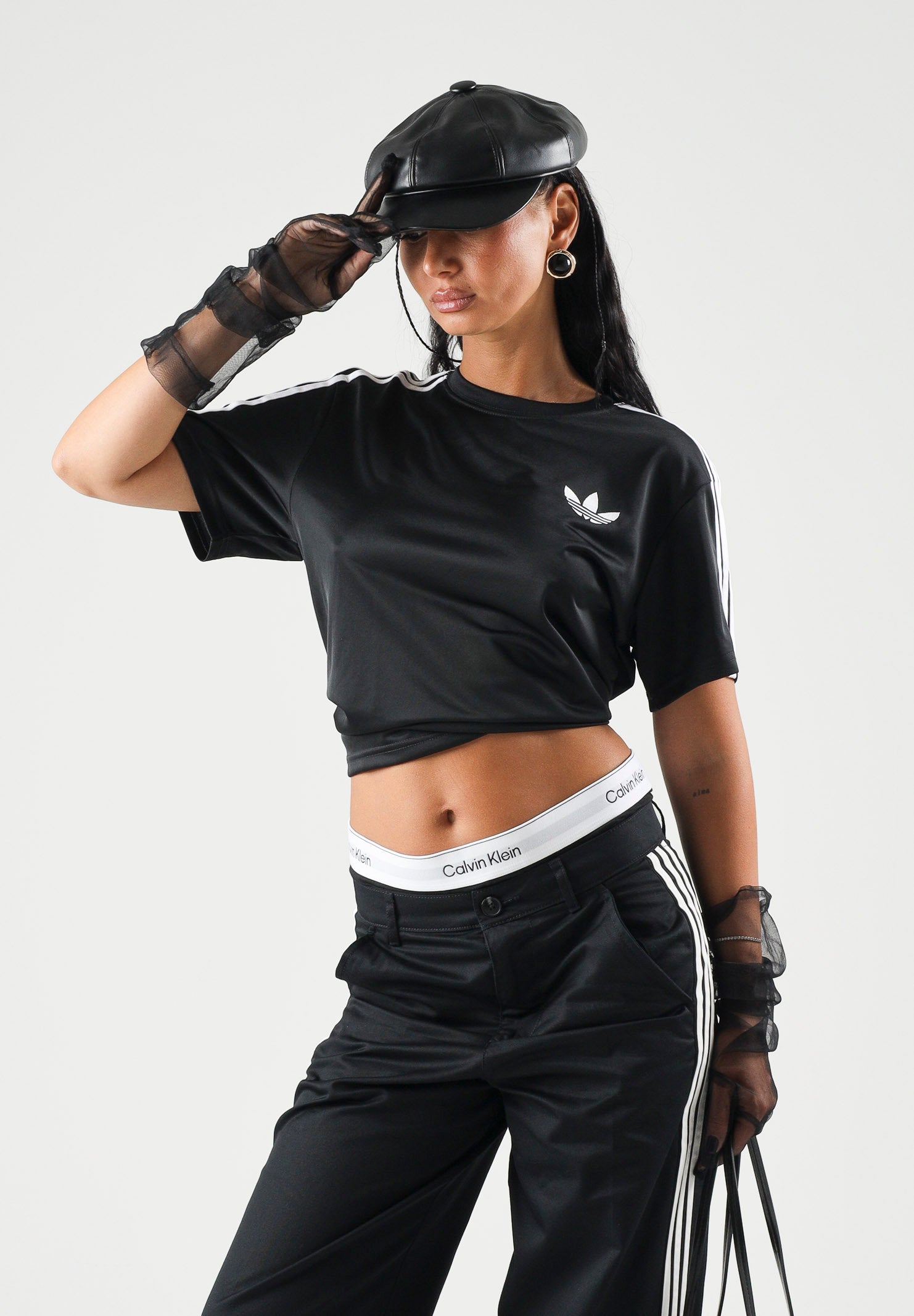 ADIDAS ORIGINALS T-shirt a manica corta FIREBIRD nera da donna KD5574 . ADIDAS ORIGINALS 