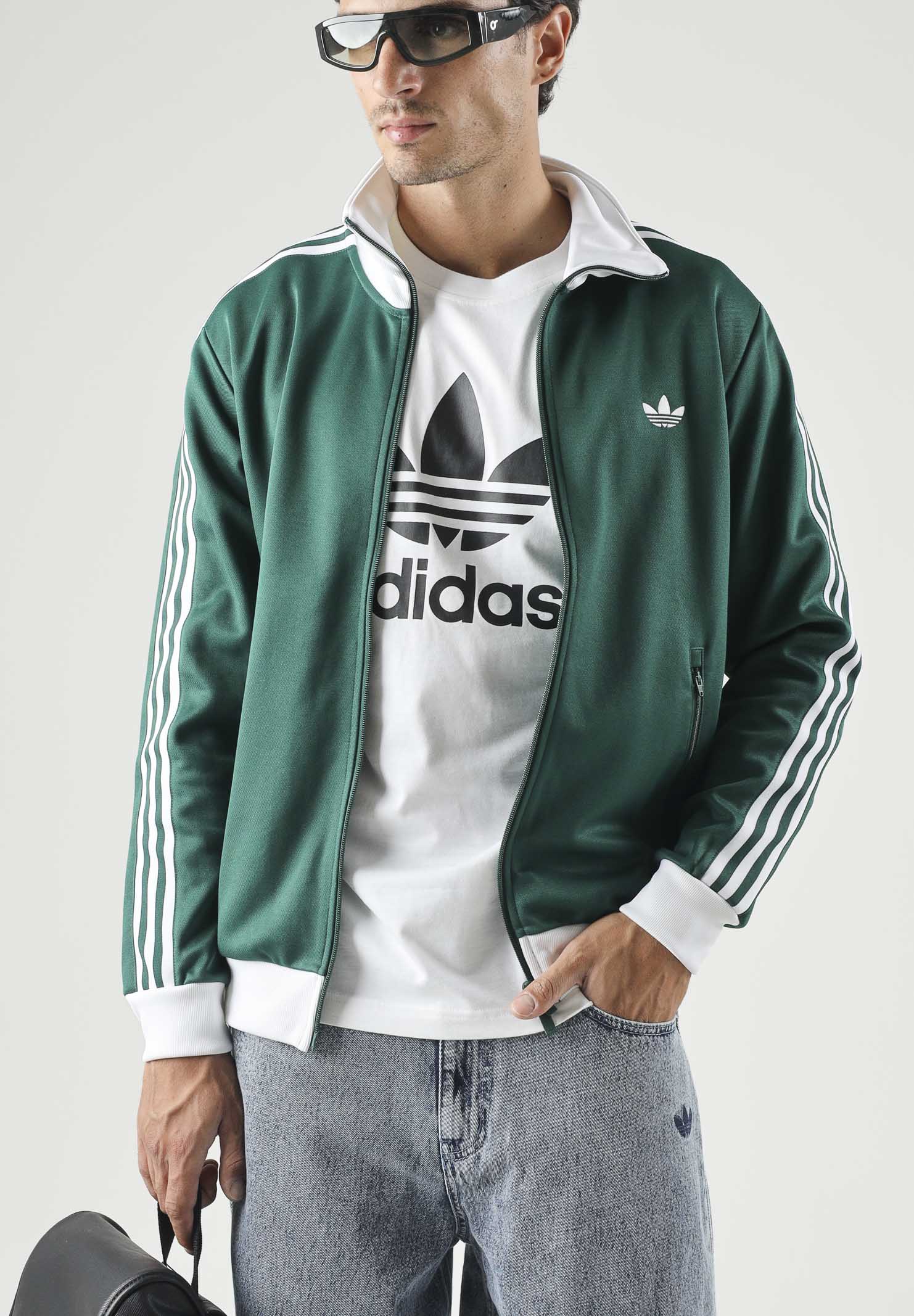 ADIDAS ORIGINALS Felpa con zip Track Top Iconico collegiate green e white, colore basico verde, uomo. KE1666 . ADIDAS ORIGINALS 