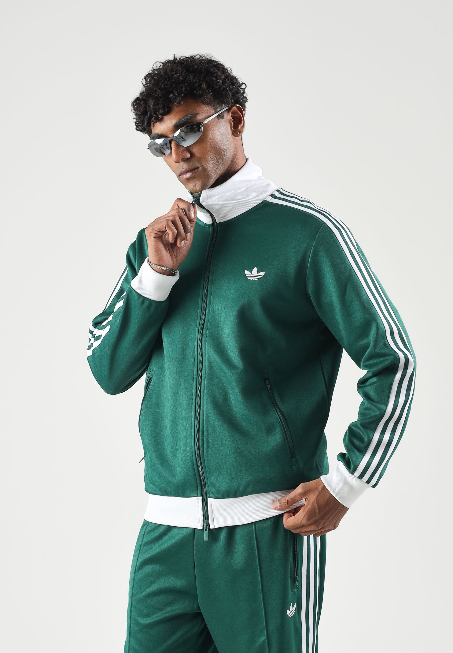 ADIDAS ORIGINALS Felpa con zip TRACK TOP verde e bianco da uomo<BR/> KE1666 . ADIDAS ORIGINALS 