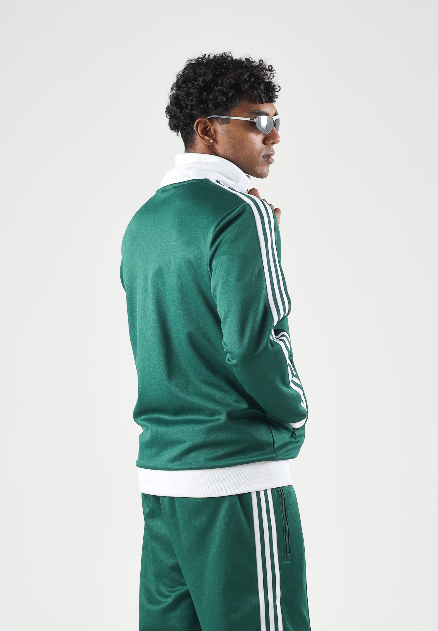 ADIDAS ORIGINALS Felpa con zip TRACK TOP verde e bianco da uomo<BR/> KE1666 . ADIDAS ORIGINALS 