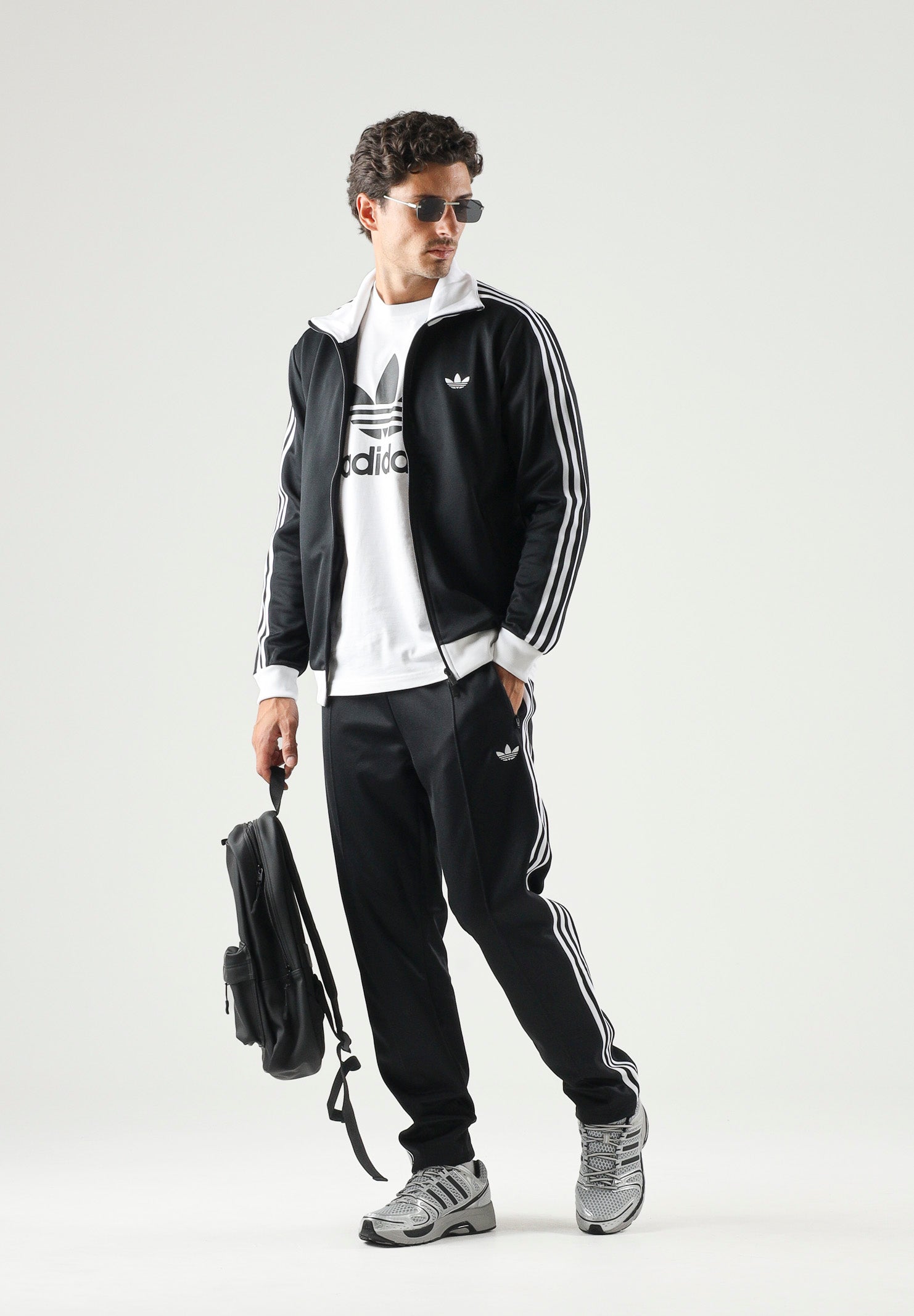 ADIDAS ORIGINALS Felpa con zip CLASSIC TRACK TOP Black, da uomo KE3527 . ADIDAS ORIGINALS 