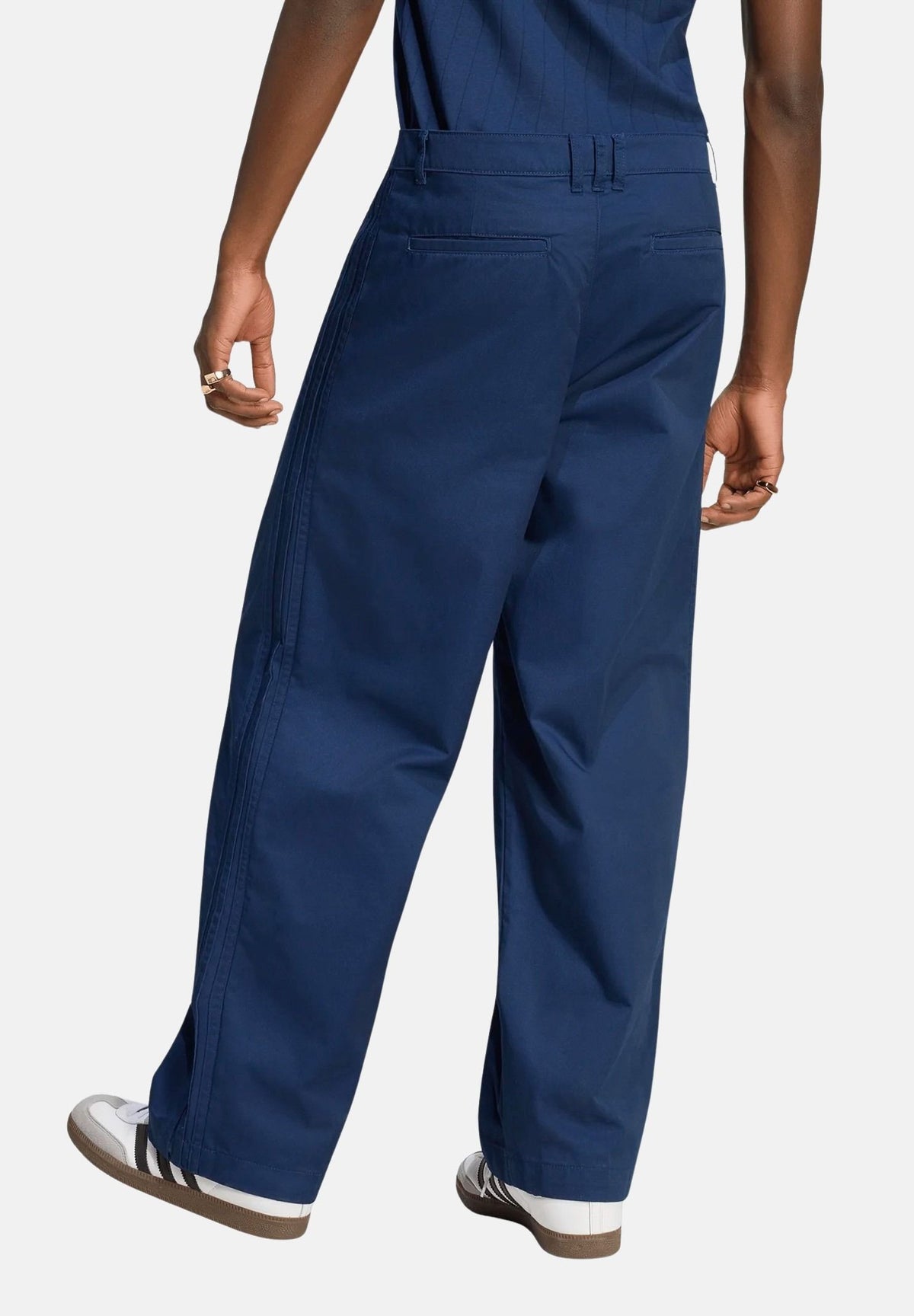 ADIDAS ORIGINALS Pantaloni 3 STRIPES blu da uomo in tinta unita KE4176 . ADIDAS ORIGINALS 