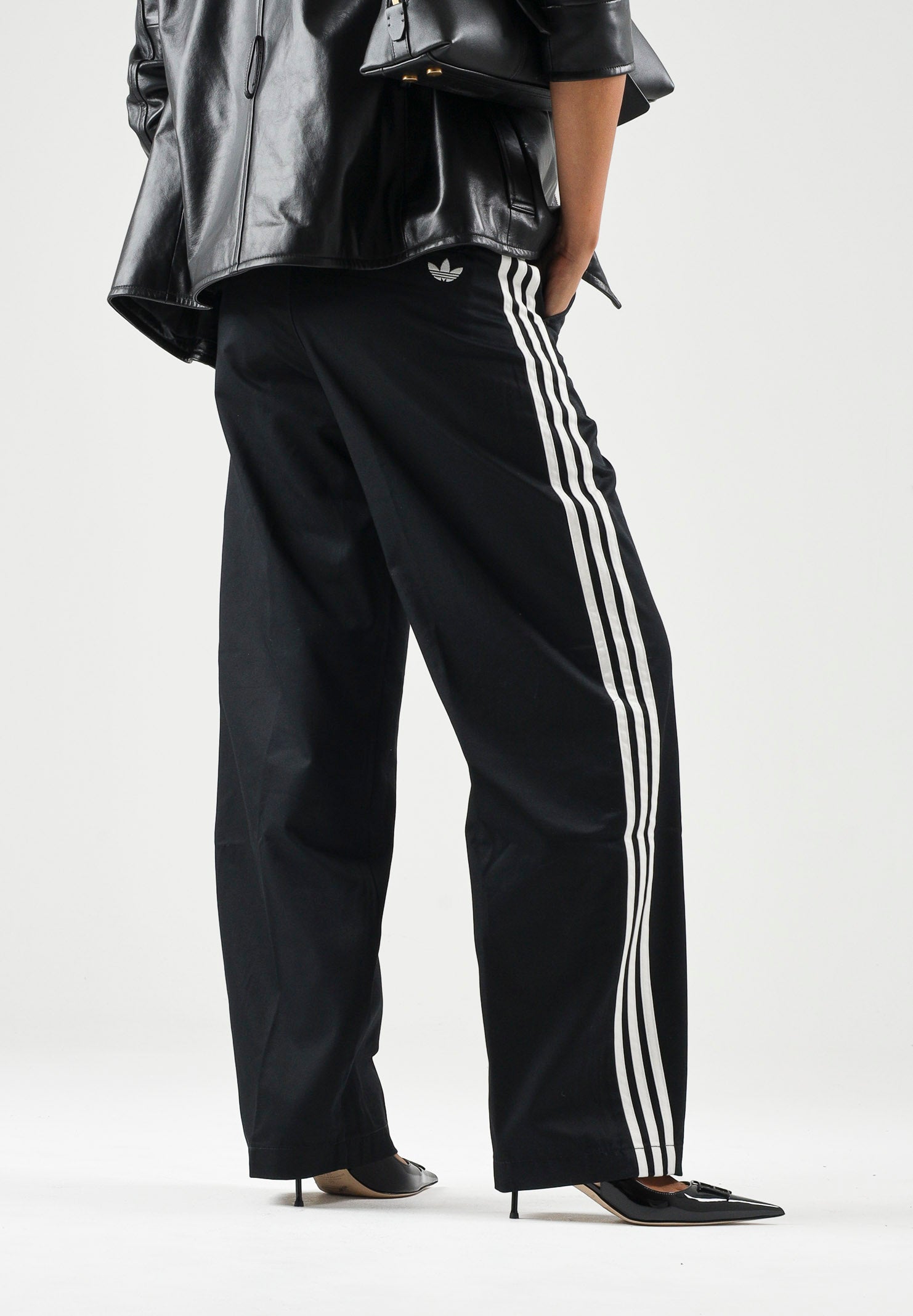 ADIDAS ORIGINALS Pantaloni  PLEATED 3 stripes per uomo e donna KE4177 . ADIDAS ORIGINALS 