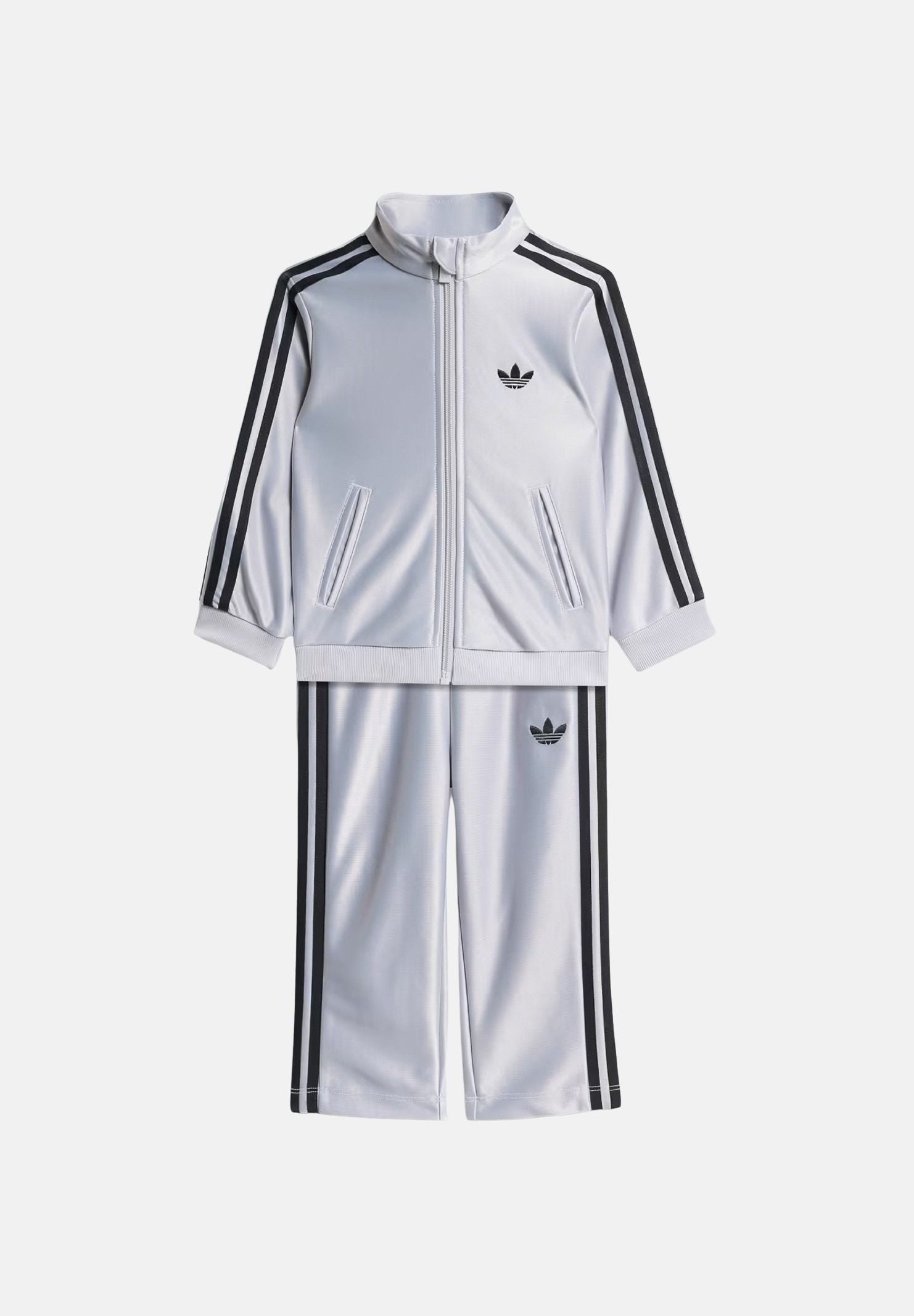 ADIDAS ORIGINALS Tuta grigia chiara da neonato con dettagli iconici a contrasto. KH0846 . ADIDAS ORIGINALS 