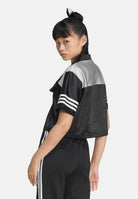 ADIDAS ORIGINALS  T-shirt Crop Jersey Black/Grey nera e grigia da donna con maxi logo adidas KQ6427 . ADIDAS ORIGINALS 