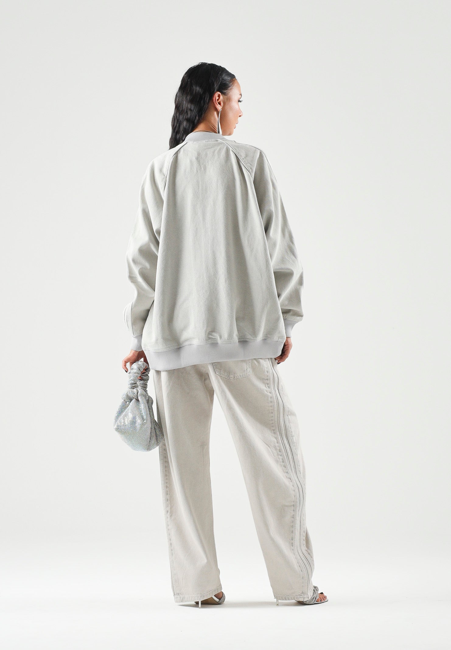 ADIDAS ORIGINALS Giacca SST OVERSIZED DENIM grigio chiaro da donna in tinta unita KQ6472 . ADIDAS ORIGINALS 