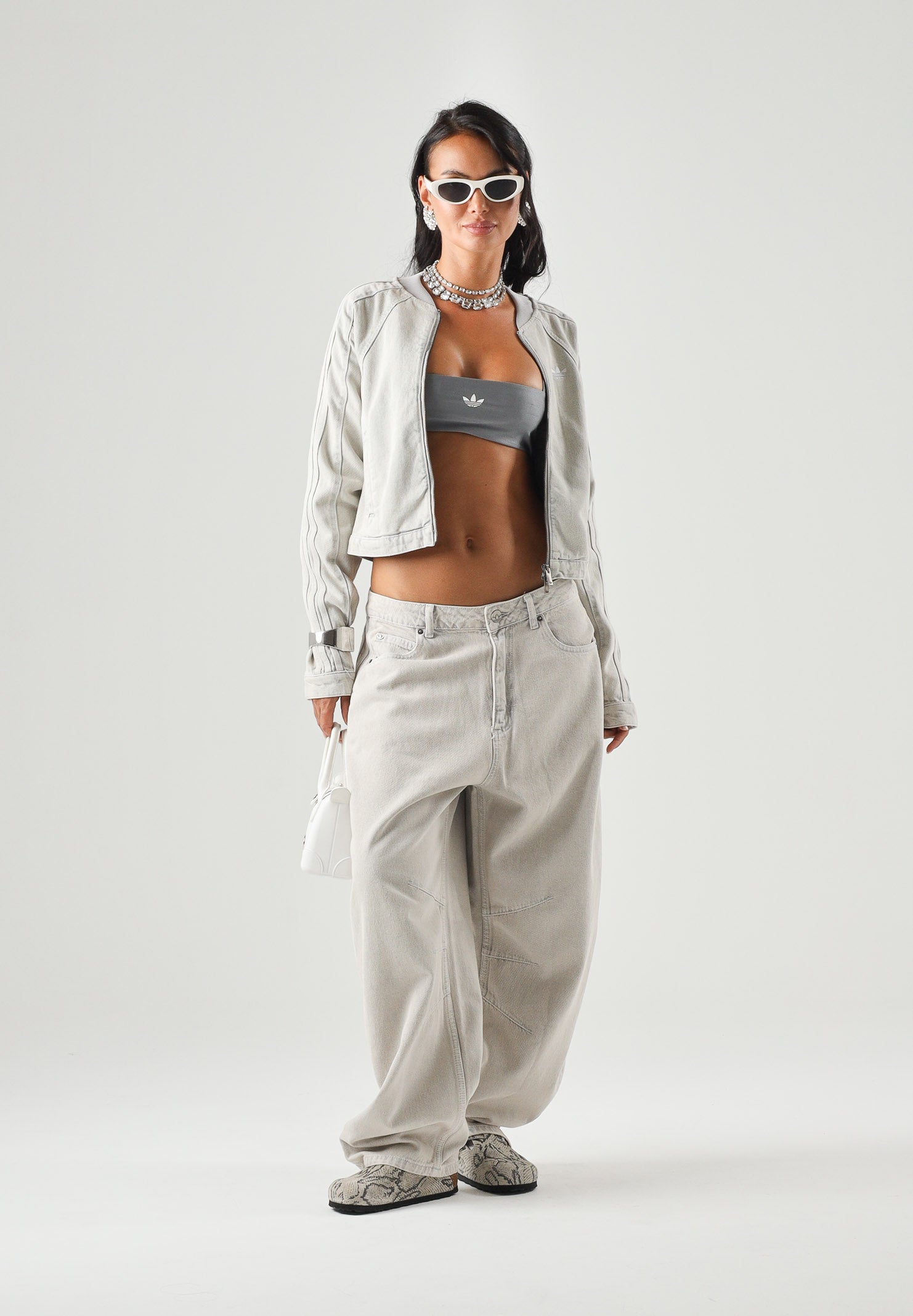ADIDAS ORIGINALS jeans Vintage Wide Leg Jeans Light Denim/Off White, Light Denim/Off White grigio chiaro da donna. KQ6475 . ADIDAS ORIGINALS 