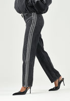 ADIDAS ORIGINALS Jeans FIREBIRD MID RISE STRAIGHT nero da donna con iconiche 3-Stripes laterali. KQ6488 . ADIDAS ORIGINALS 