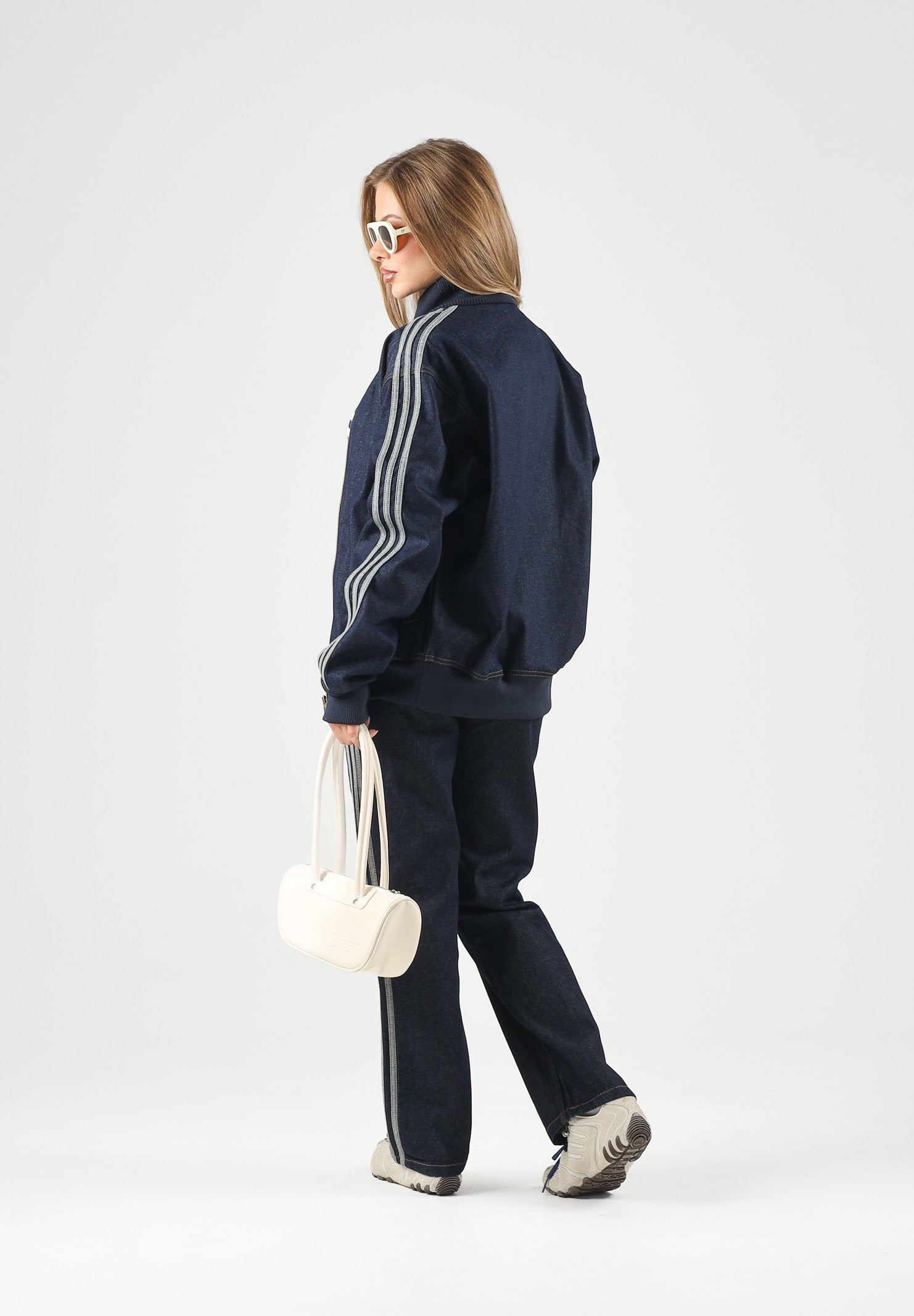ADIDAS ORIGINALS Jeans FIREBIRD MID RISE STRAIGHT indaco blu da donna KQ6489 . ADIDAS ORIGINALS 