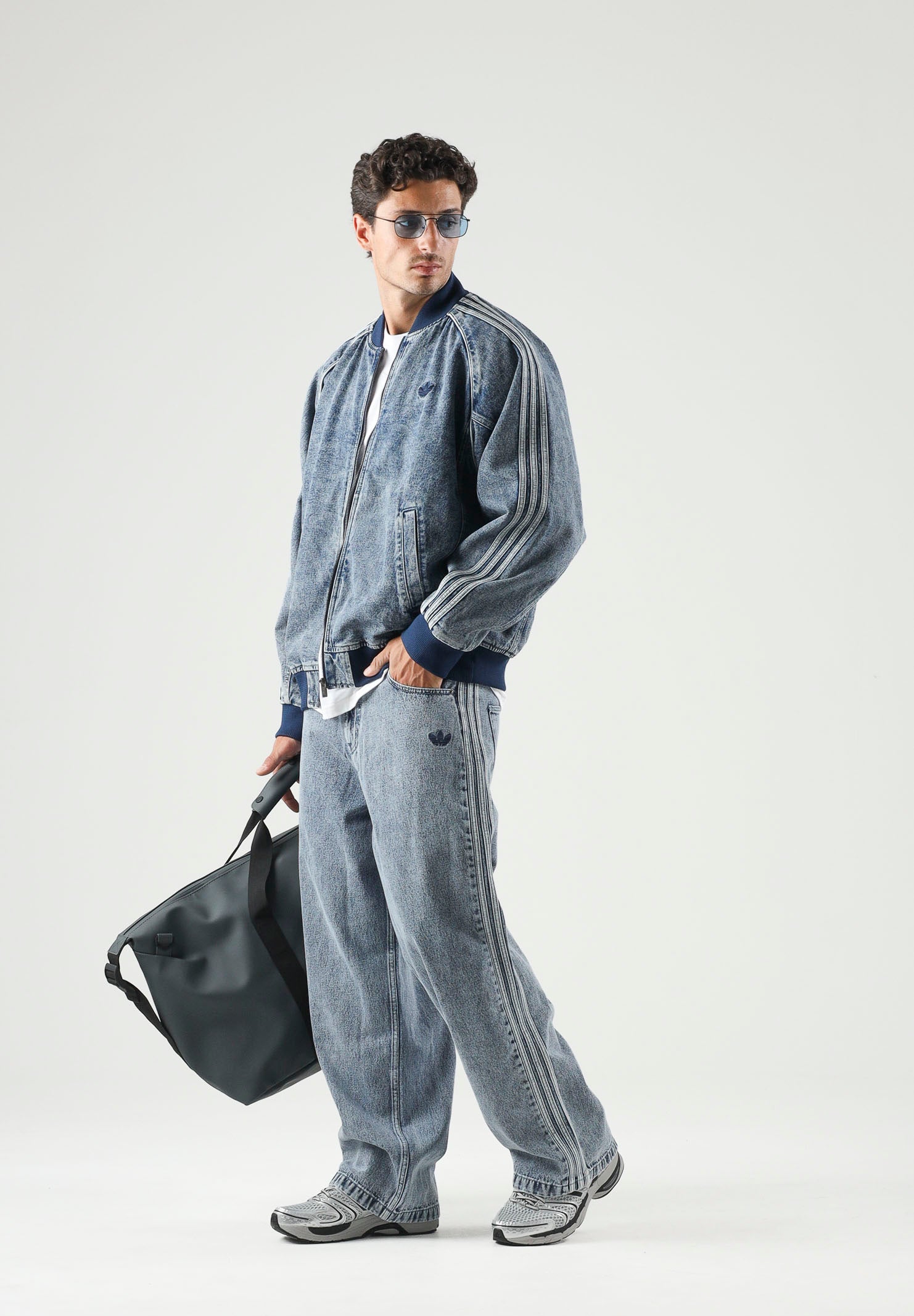 ADIDAS ORIGINALS Jeans SST DENIM JEANS STRAIGHT da uomo KQ8853 . ADIDAS ORIGINALS 