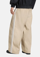 ADIDAS ORIGINALS Pantaloni ADICOLOR SST COTTON TWILL PANTS Khaki Three, beige,da uomo KR1385 . ADIDAS ORIGINALS 