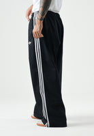 ADIDAS ORIGINALS pantaloni sportivi Adicolor SST Cotton Twill Pants black nero uomo. KR1387 . ADIDAS ORIGINALS 