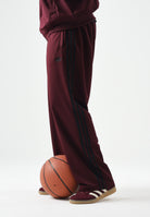 ADIDAS ORIGINALS pantaloni sportivi Pantalone Jogger A Bande Mesh TP maroon bordeaux da uomo. KR1396 . ADIDAS ORIGINALS 