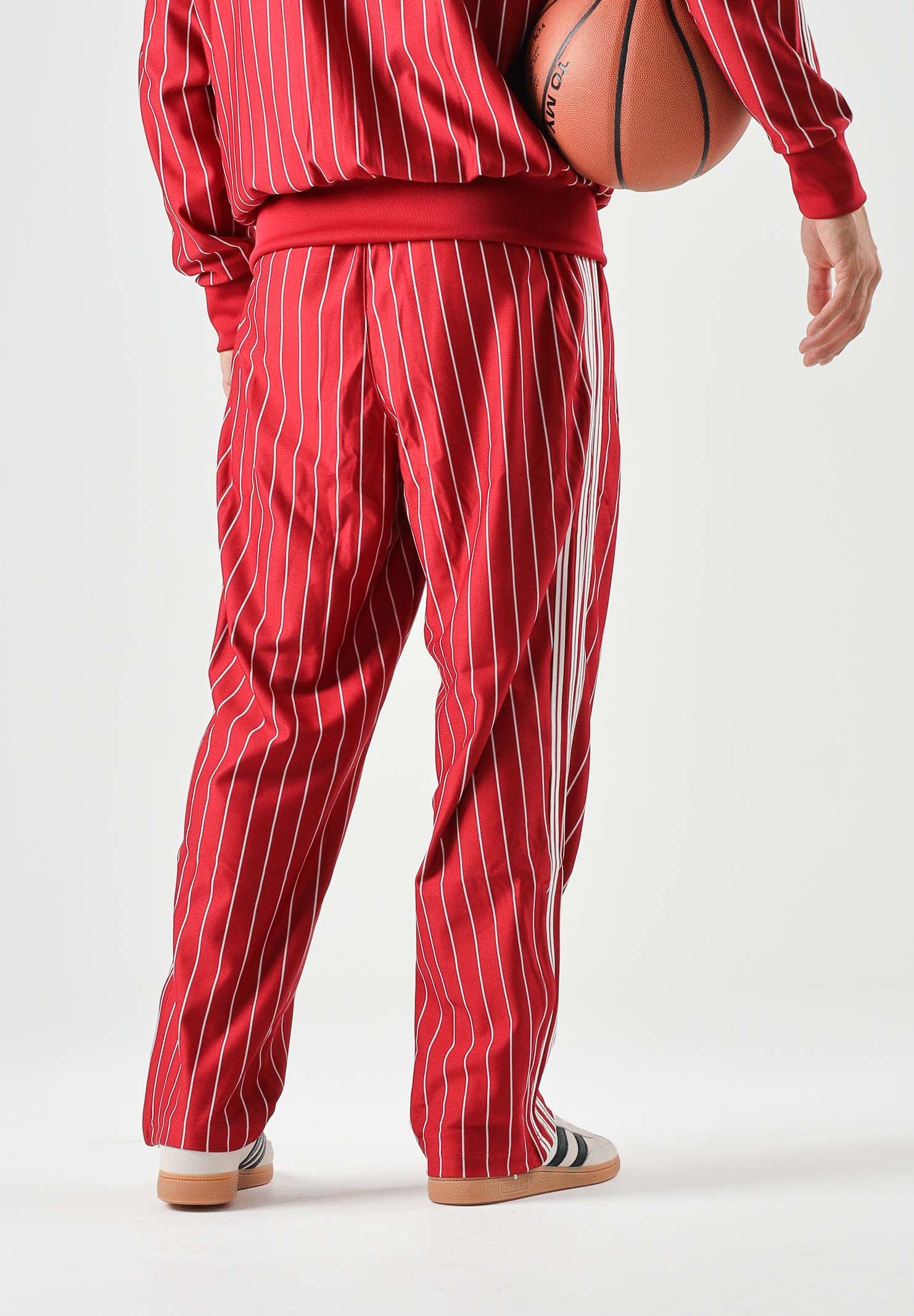 ADIDAS ORIGINALS Pantaloni sportivi Firebird Pinstripes Track Pants team victory red rosso, colore basico rosso, uomo. KR7230 . ADIDAS ORIGINALS 