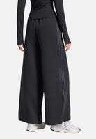 ADIDAS ORIGINALS Pantaloni TRACK PANTS SPACER Black, grigio notte da donna KR9176 . ADIDAS ORIGINALS 