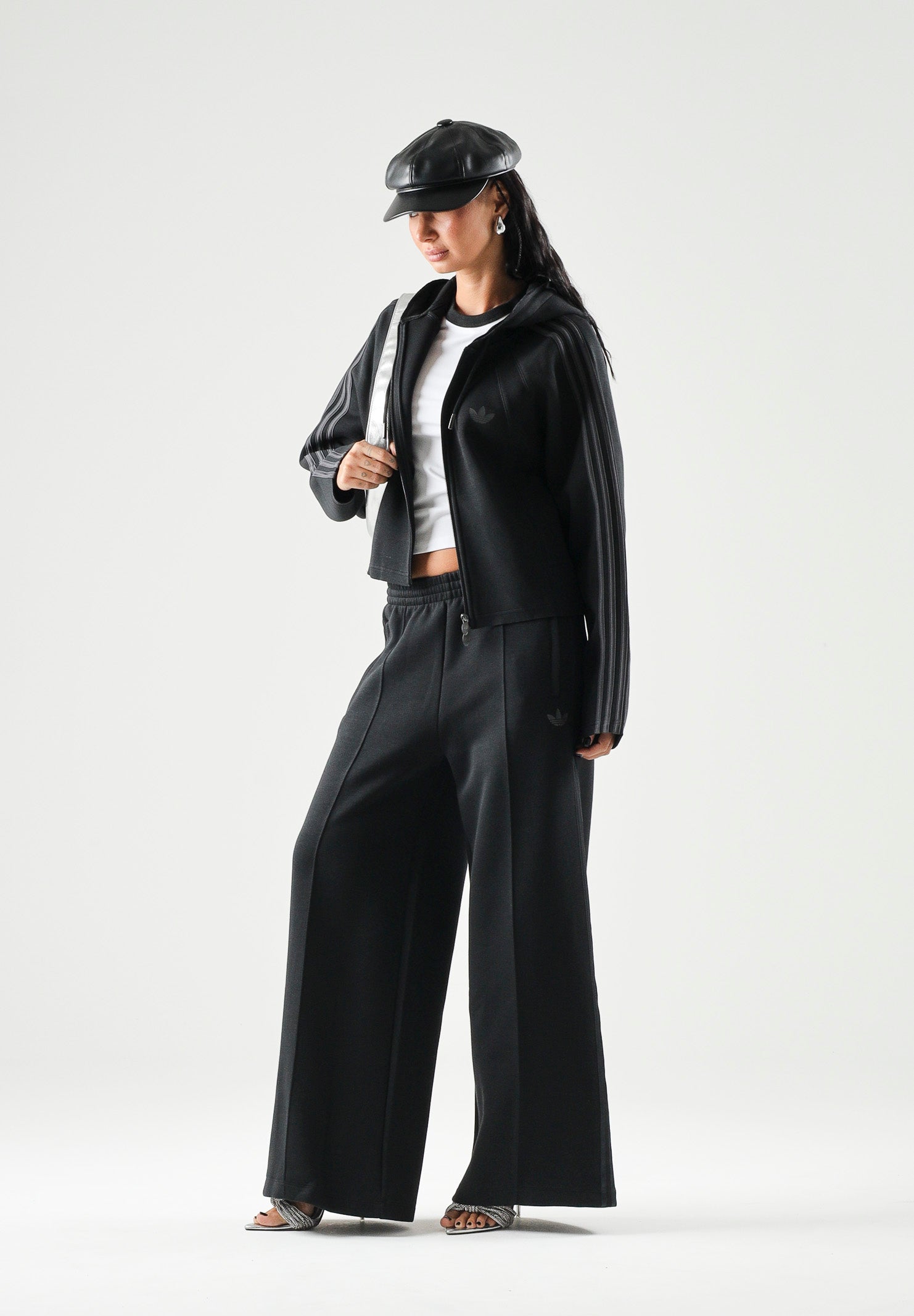 ADIDAS ORIGINALS Pantaloni TRACK PANTS SPACER Black, grigio notte da donna KR9176 . ADIDAS ORIGINALS 