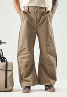 ADIDAS ORIGINALS Pantaloni PREMIUM ESSENTIALS WIDE PANTS beige per uomo e donna KR9655 . ADIDAS ORIGINALS 