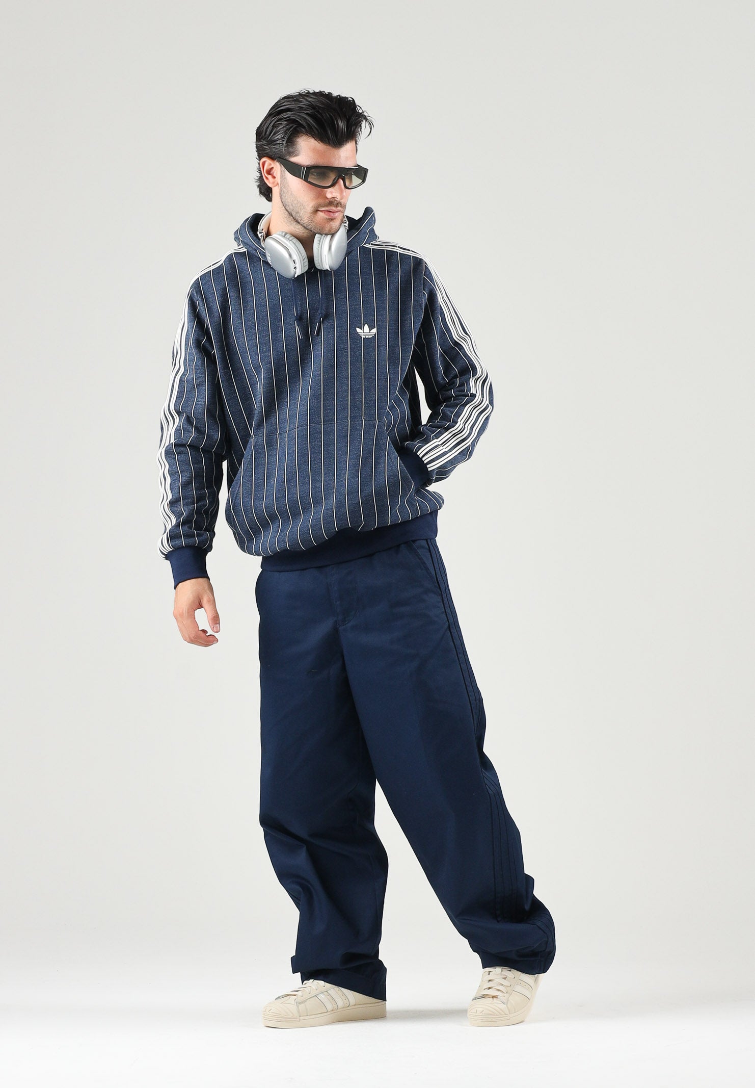 ADIDAS ORIGINALS Felpa con cappuccio PINSTRIPES Night Indigo, blu, uomo. KR9704 . ADIDAS ORIGINALS 