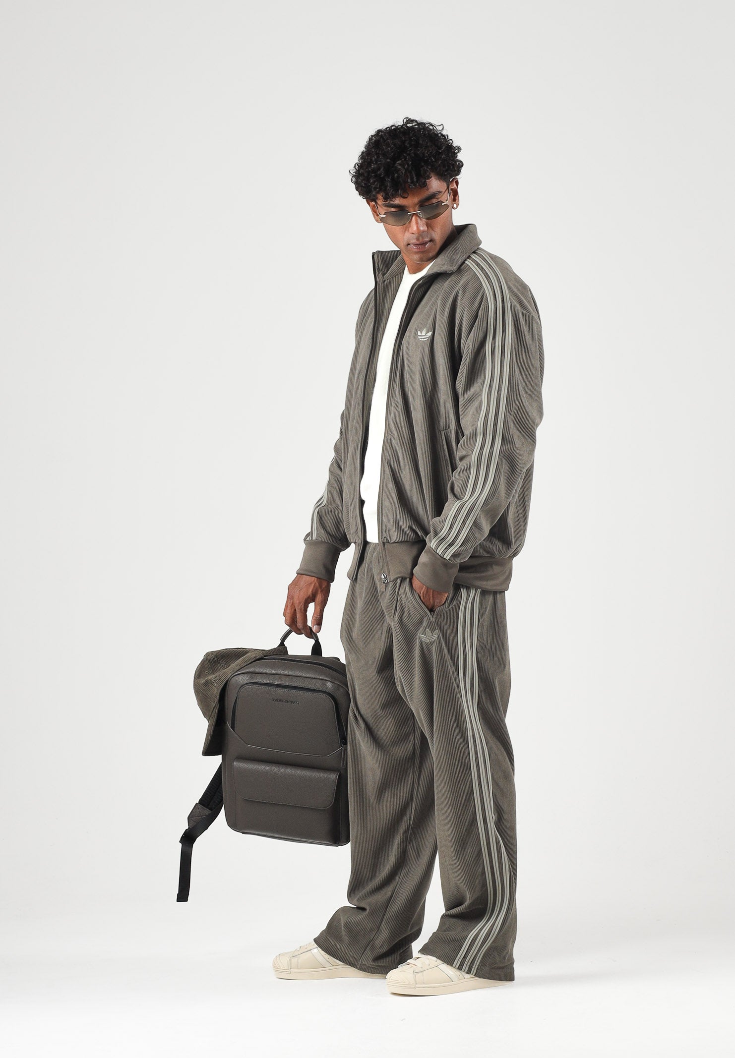 ADIDAS ORIGINALS Felpa con zip FIREBIRD CORDUROY  verde  da uomo KR9712 . ADIDAS ORIGINALS 