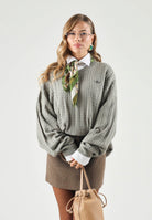ADIDAS ORIGINALS Maglia CABLE KNIT Silver Pebble Beige da uomo e donna con lavorazione a trecce KR9767 . ADIDAS ORIGINALS 