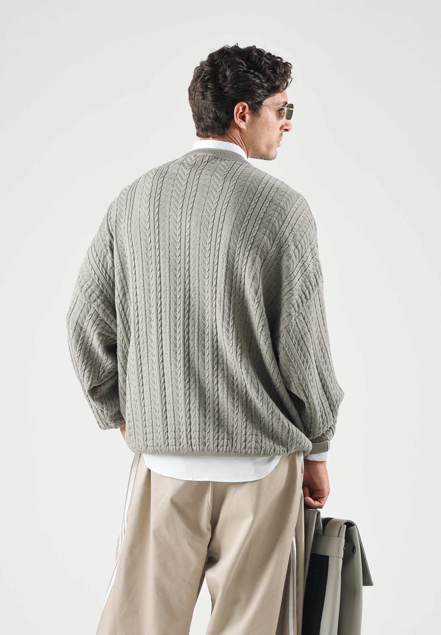 ADIDAS ORIGINALS Maglia CABLE KNIT Silver Pebble Beige da uomo e donna con lavorazione a trecce KR9767 . ADIDAS ORIGINALS 