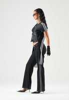 ADIDAS ORIGINALS T-shirt ADIDAS X MIA MARQUEZ nera da donna con design effetto corsetto KS4162 . ADIDAS ORIGINALS 