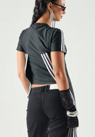 ADIDAS ORIGINALS T-shirt ADIDAS X MIA MARQUEZ nera da donna con design effetto corsetto KS4162 . ADIDAS ORIGINALS 