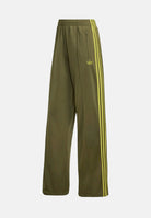 ADIDAS ORIGINALS Pantaloni FIREBIRD LOOSE TRACK PANTS verde olive da donna con 3-stripes iconiche KS4664 . ADIDAS ORIGINALS 