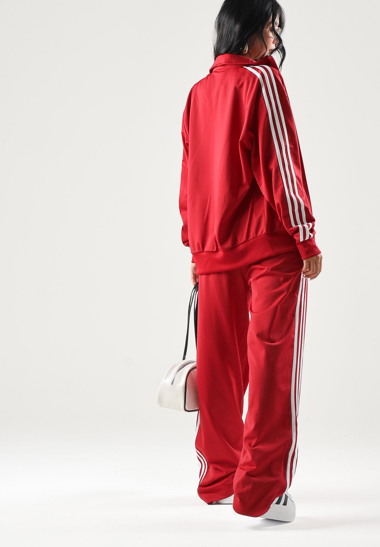 ADIDAS ORIGINALS Pantaloni sportivi FIREBIRD LOOSE A victory red rosso da donna con mini logo iconico KS4670 . ADIDAS ORIGINALS 