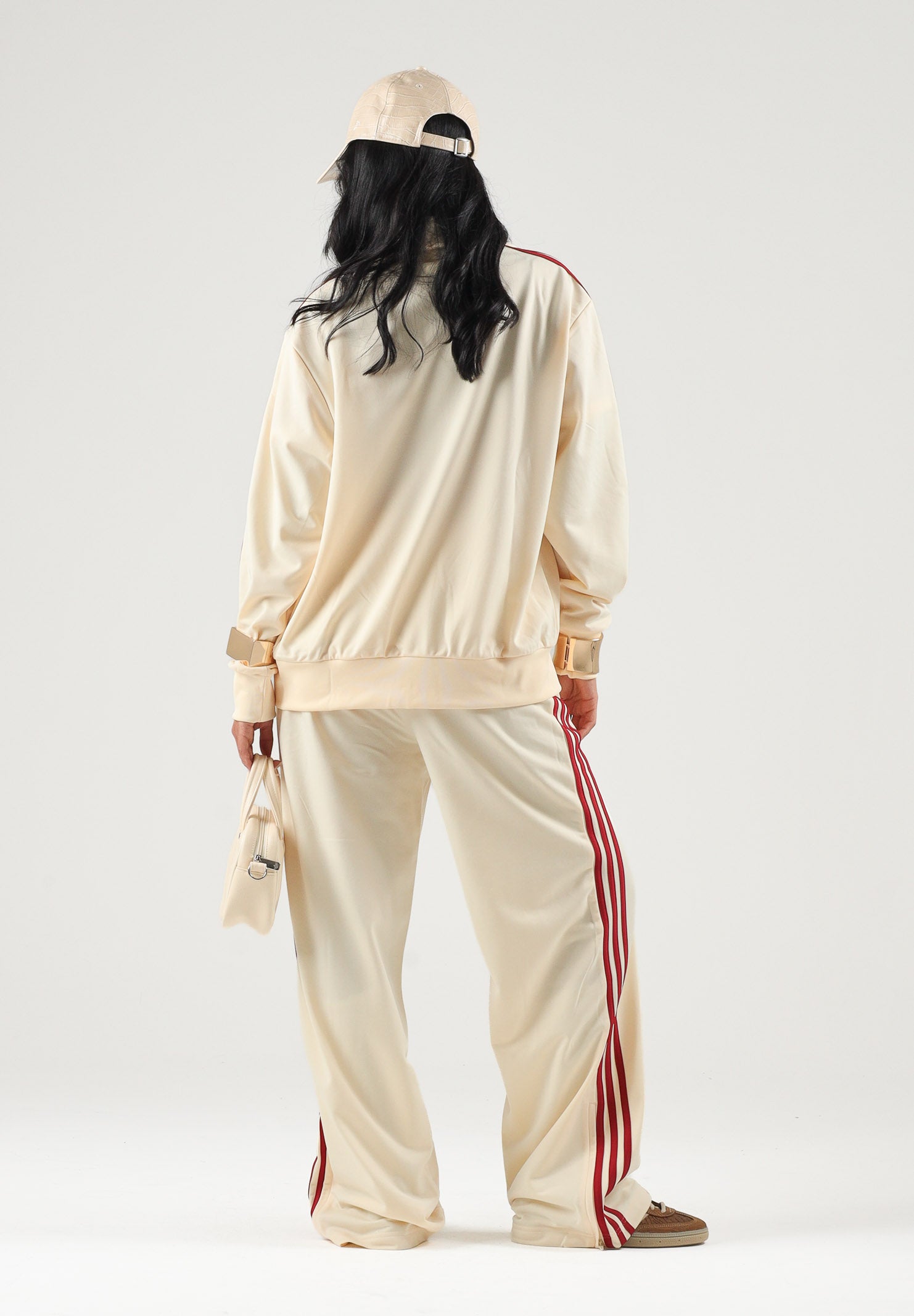 ADIDAS ORIGINALS Pantaloni FIREBIRD LOOSE TRACKSUIT panna per uomo e  donna con tre strisce rosse a contrasto. KS4671 . ADIDAS ORIGINALS 