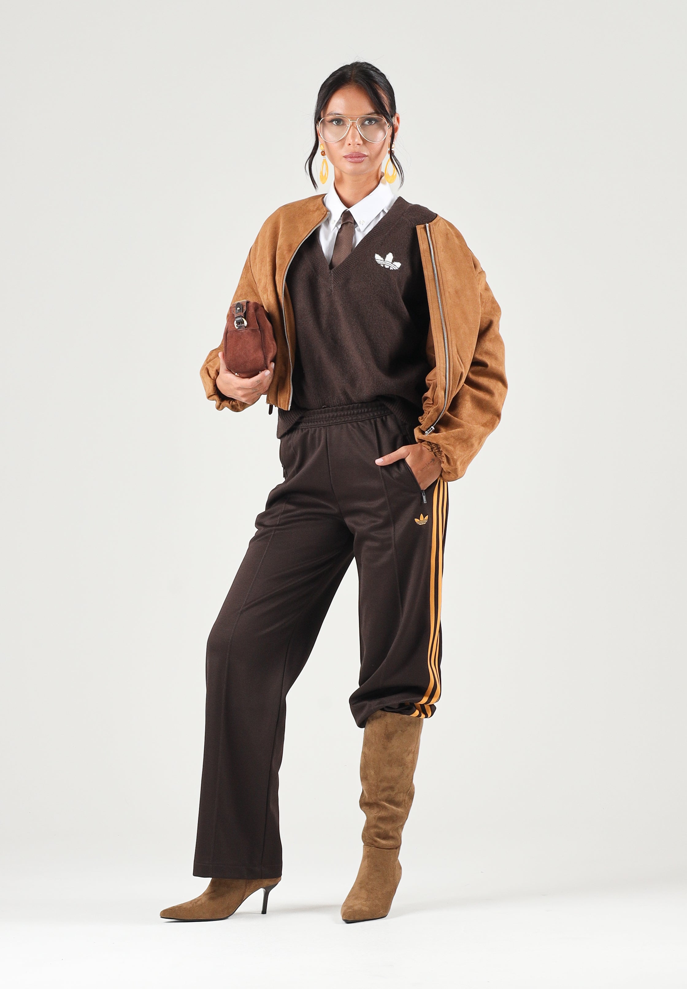 ADIDAS ORIGINALS Pantaloni FIREBIRD Auburn-marrone per uomo e donna con logo iconico laterale KS4741 . ADIDAS ORIGINALS 