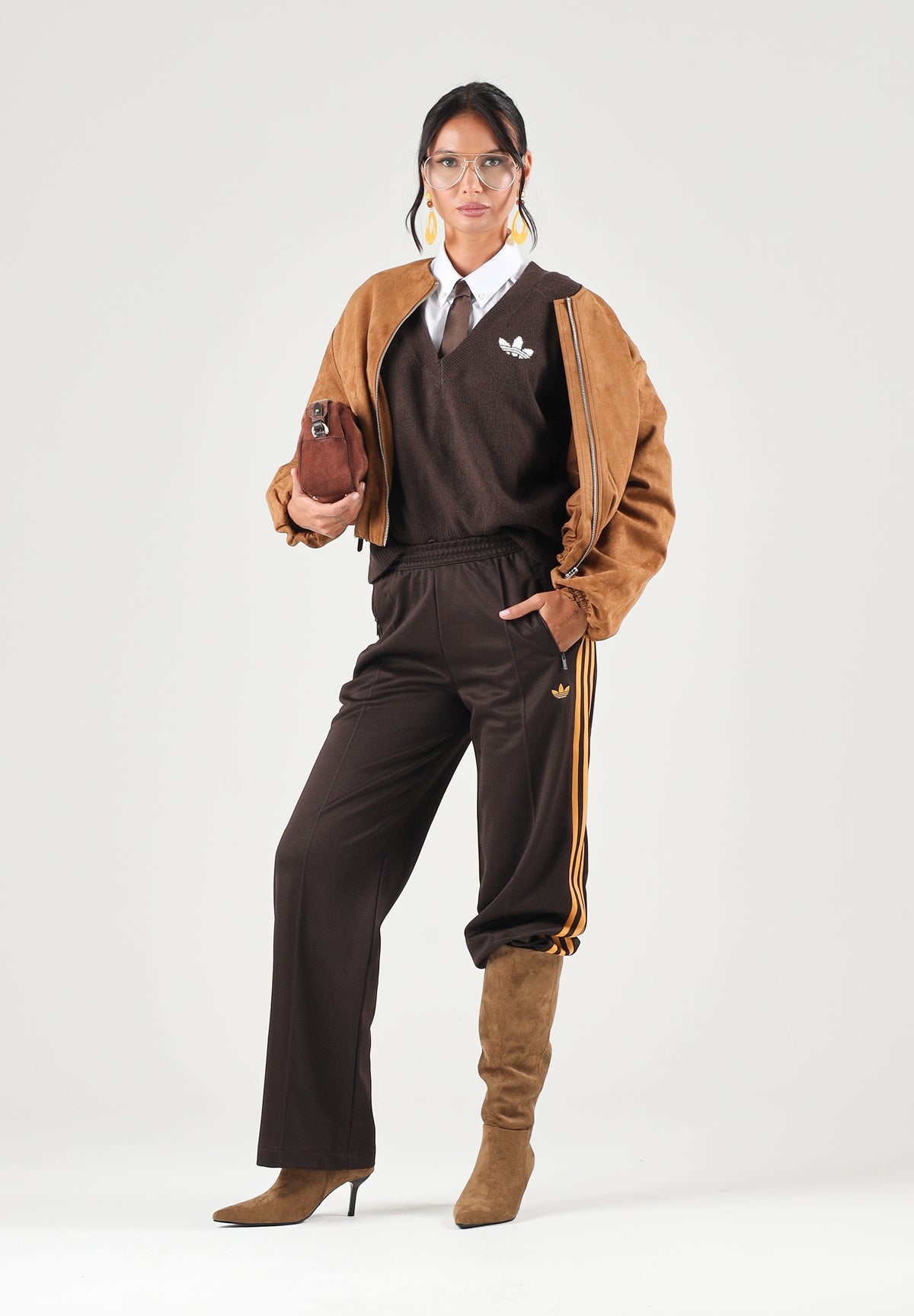 ADIDAS ORIGINALS Pantaloni FIREBIRD Auburn-marrone per uomo e donna con logo iconico laterale KS4741 . ADIDAS ORIGINALS 
