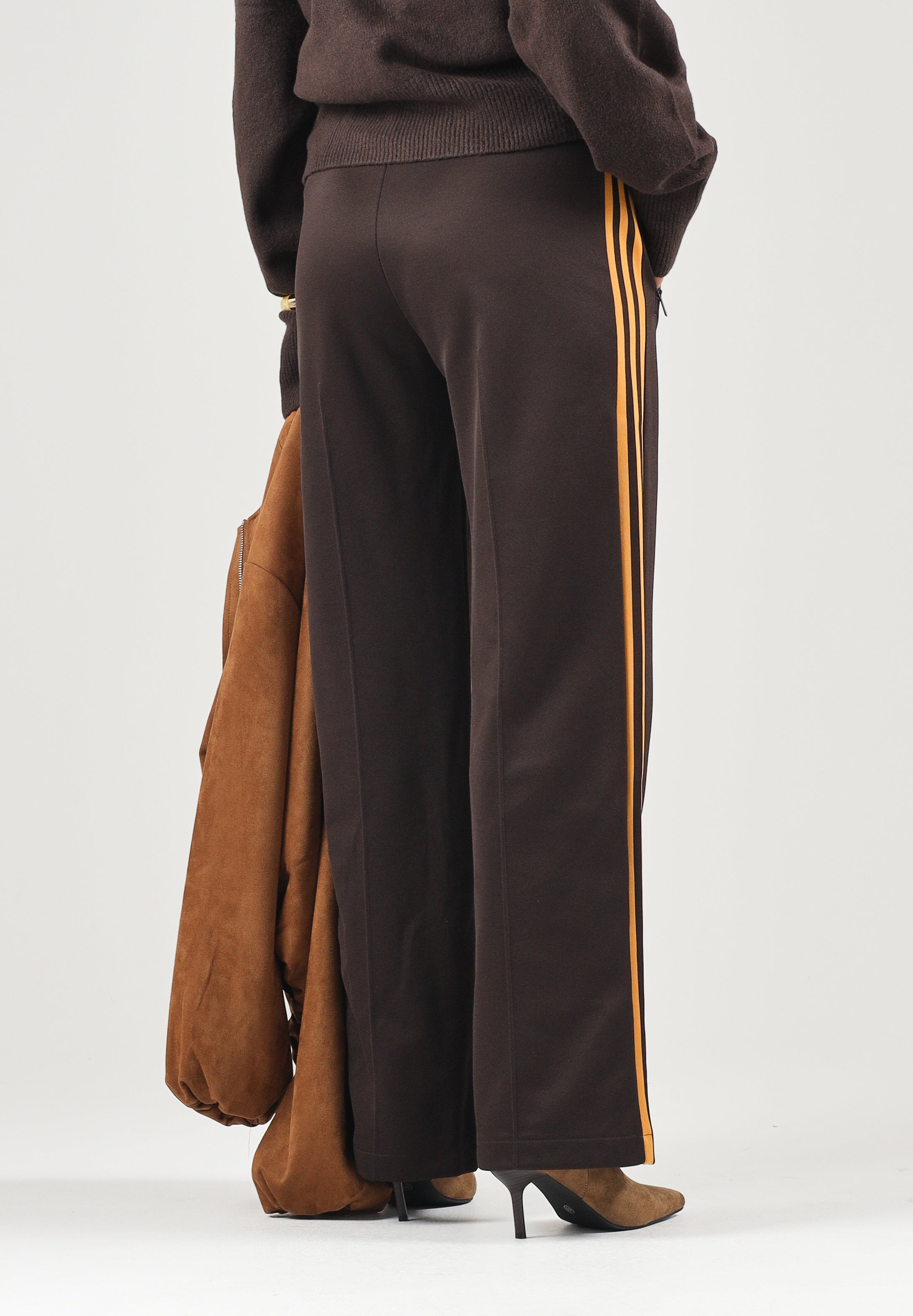 ADIDAS ORIGINALS Pantaloni FIREBIRD Auburn-marrone per uomo e donna con logo iconico laterale KS4741 . ADIDAS ORIGINALS 