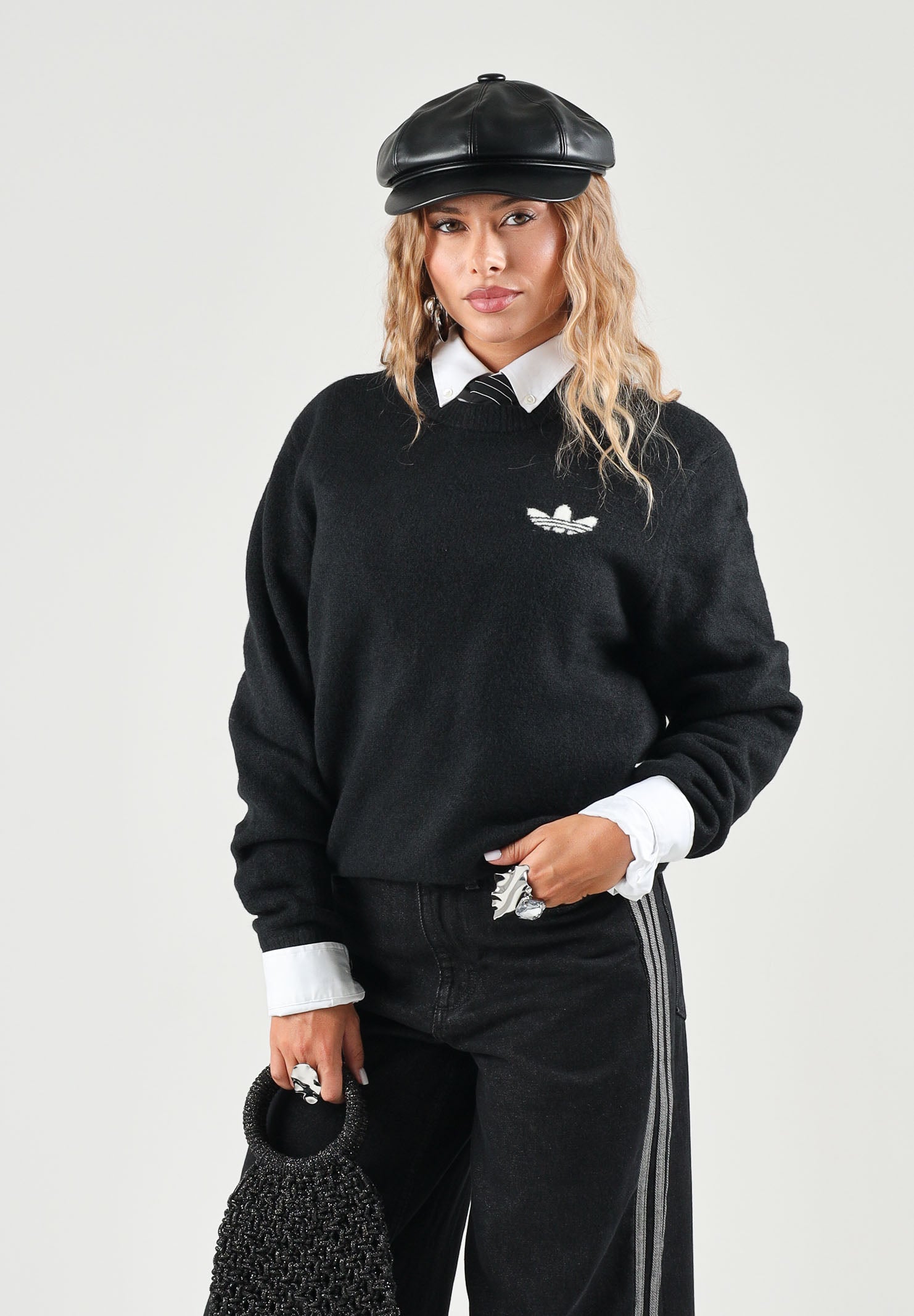 ADIDAS ORIGINALS Maglione girocolloTREFOIL ESSENTIALS FULLY nero per uomo e donna con logo iconico KS4891 . ADIDAS ORIGINALS 