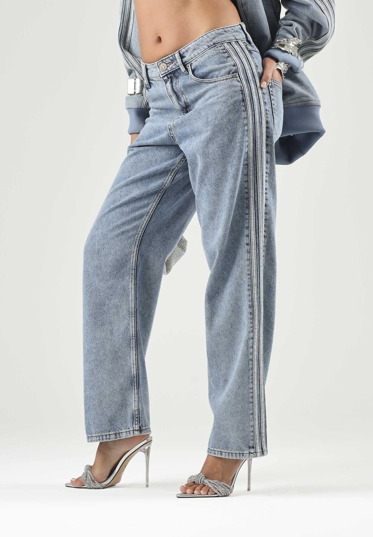 ADIDAS ORIGINALS Jeans FIREBIRD ADICOLOR DENIM worn blue-celeste chiaro da uomo con iconche 3-stripes KS4966 . ADIDAS ORIGINALS 