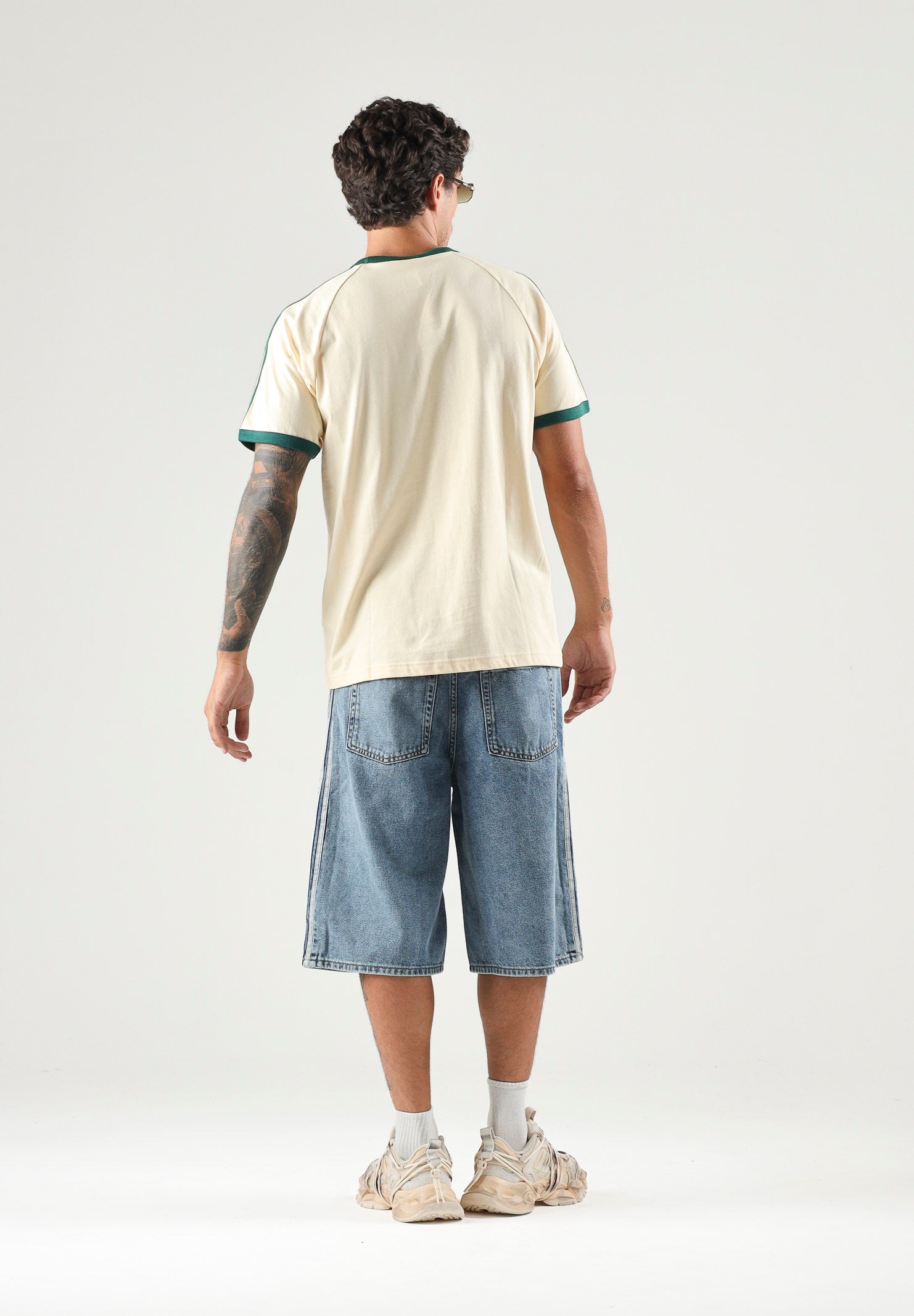 ADIDAS ORIGINALS Shorts FIREBIRD MID-RISE light-blu da uomo con iconiche 3-Stripes KS4975 . ADIDAS ORIGINALS 