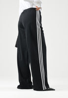 ADIDAS ORIGINALS Pantaloni PINSTRIPE FIREBIRD nero da donna con motivo gessato KS6787 . ADIDAS ORIGINALS 