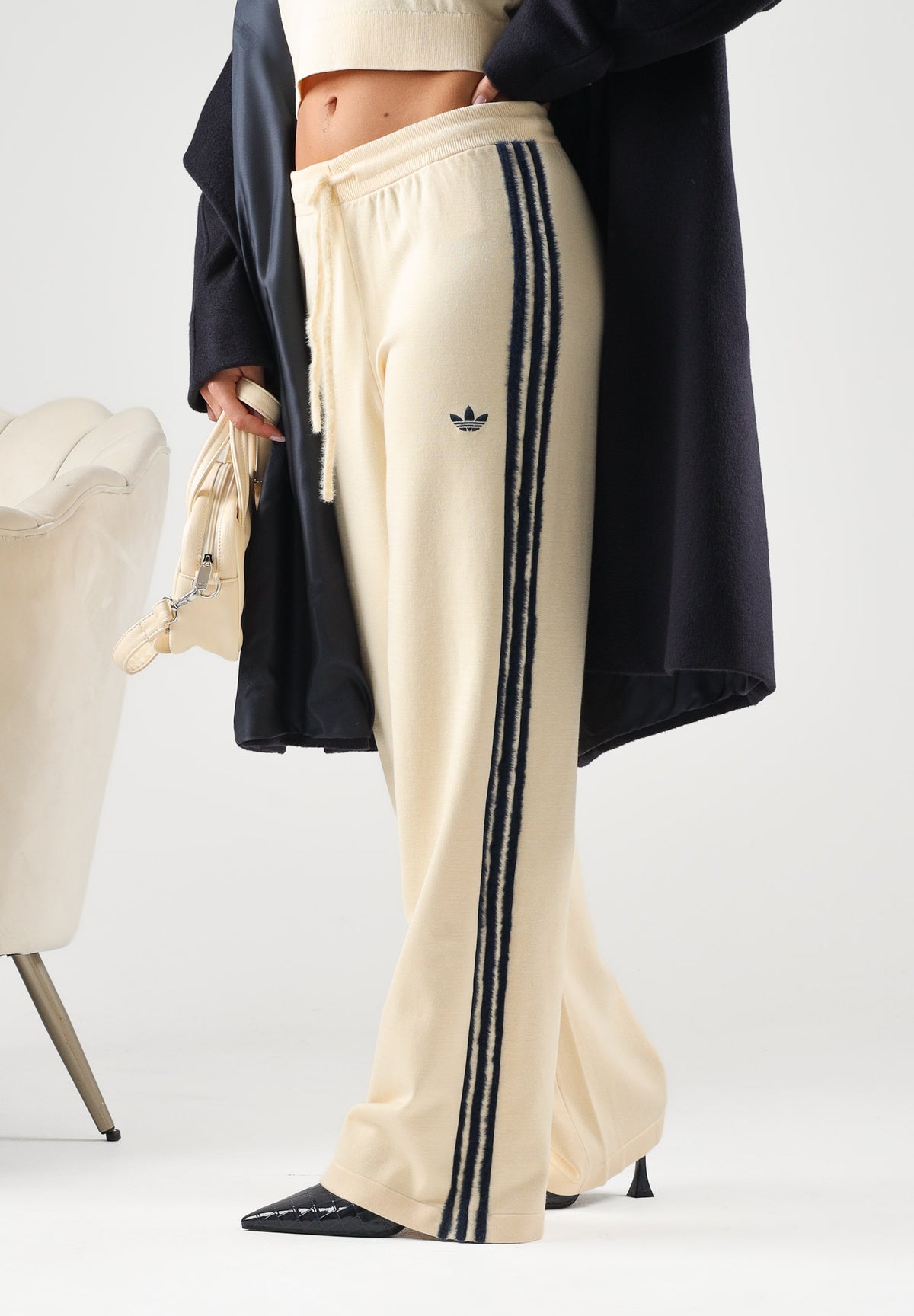 ADIDAS ORIGINALS Pantaloni FIREBIRD giallo da donna con vita elasticizzata e bande laterali a contrasto KS7363 . ADIDAS ORIGINALS 